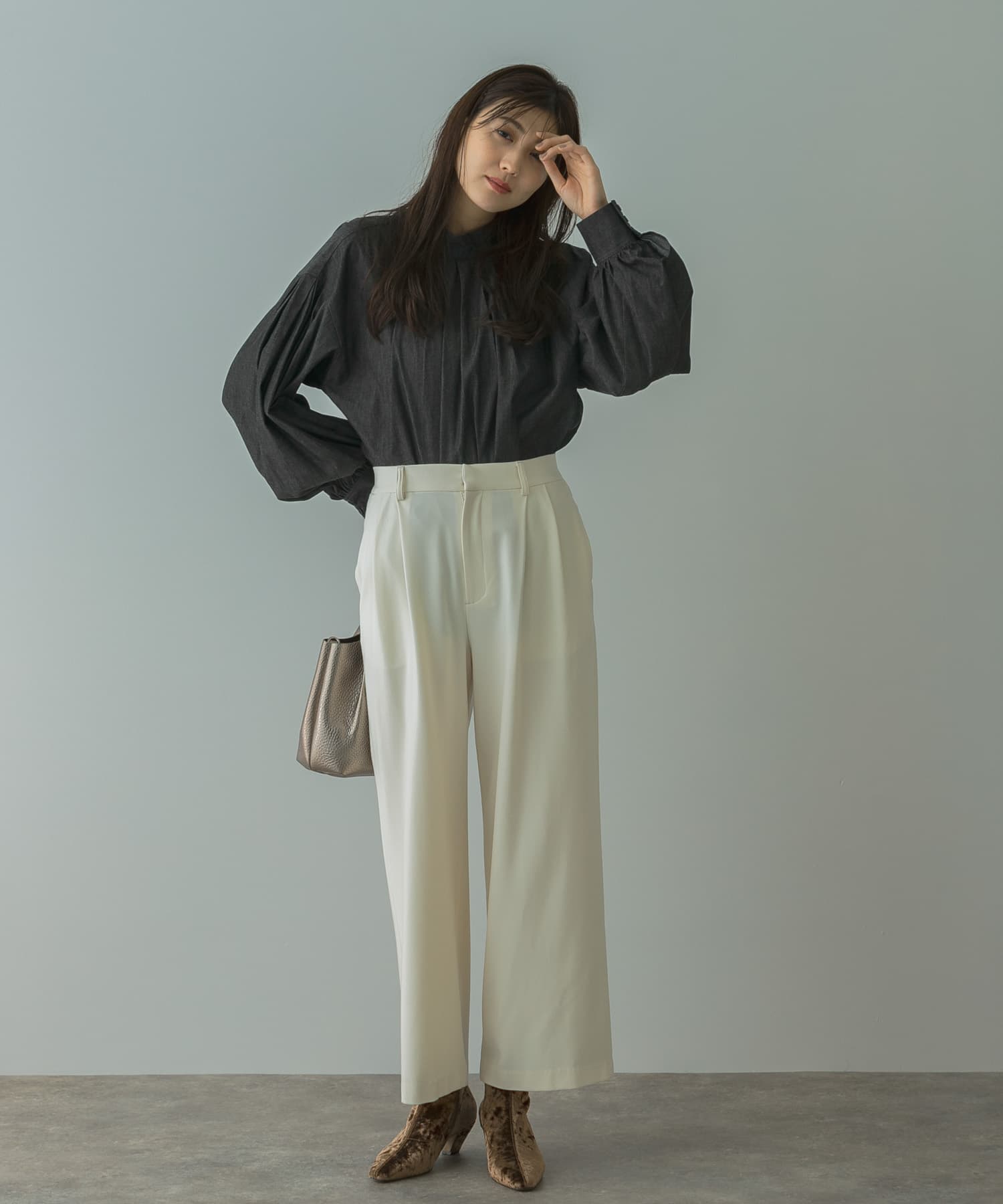 身長：169cm サイズ：38