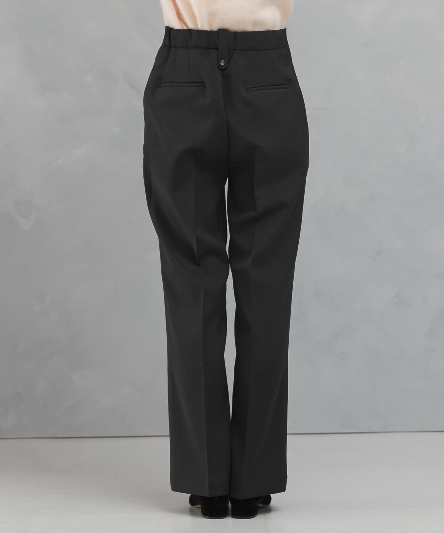 身長：165cm サイズ：38