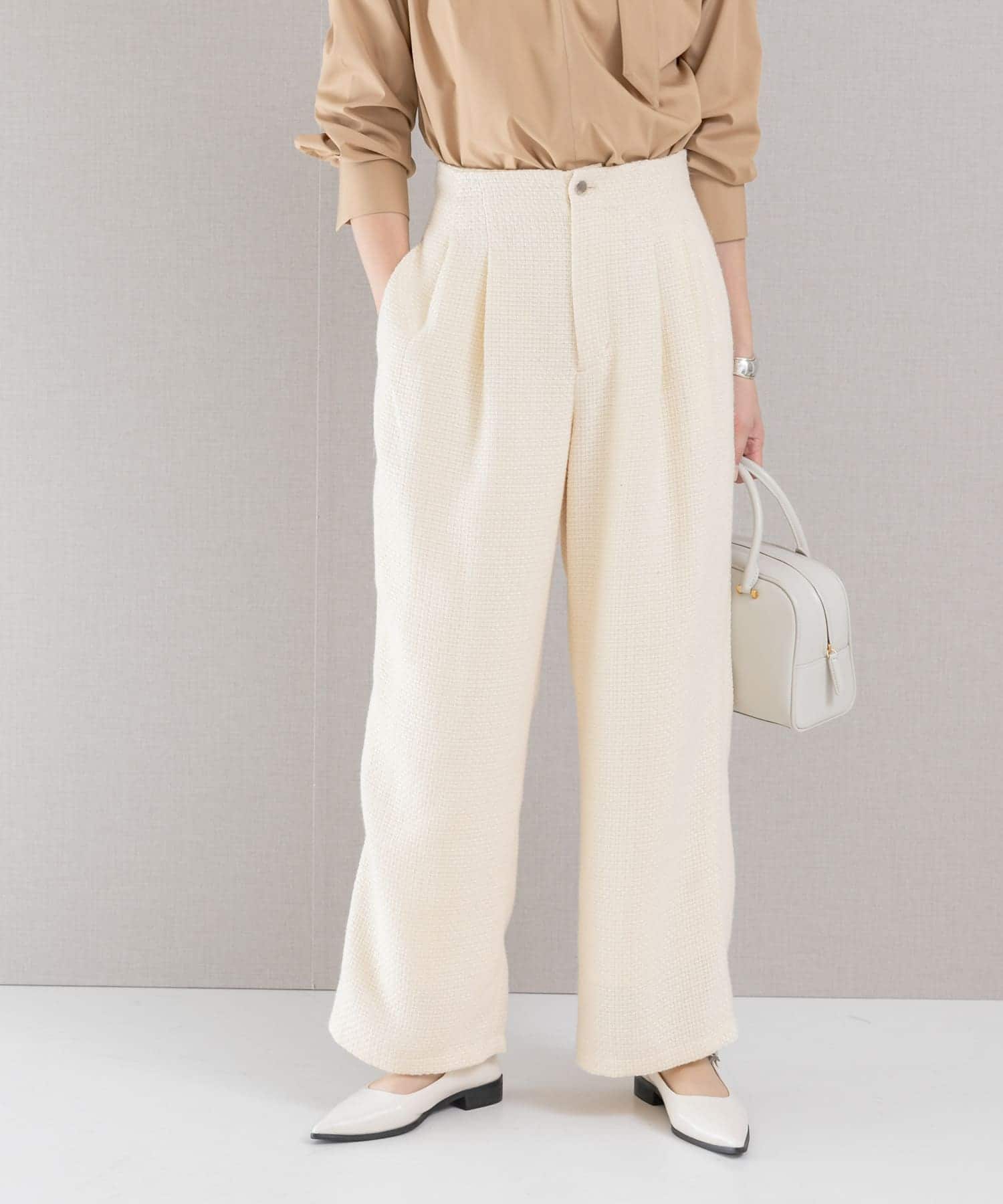 IVORY