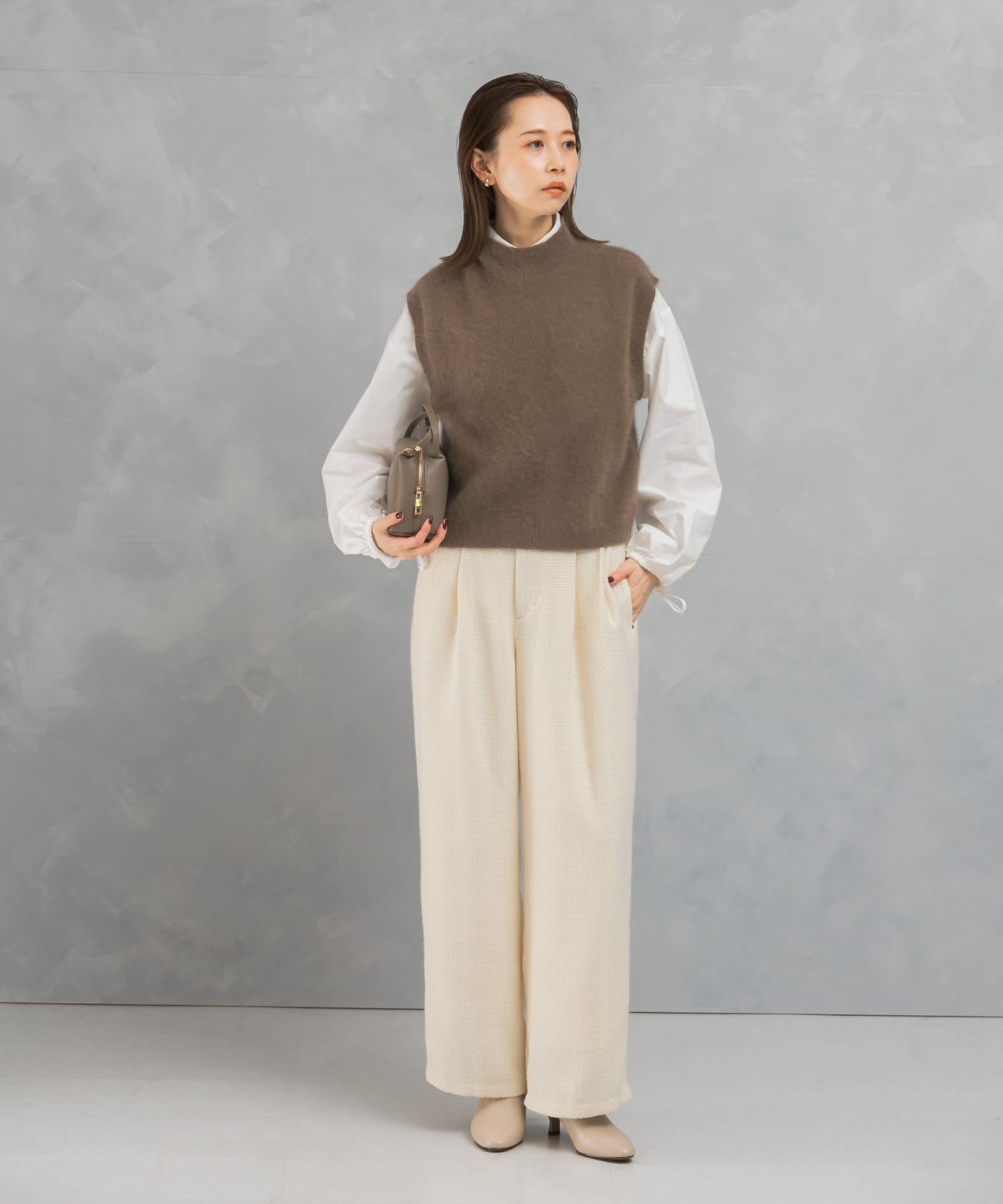 IVORY