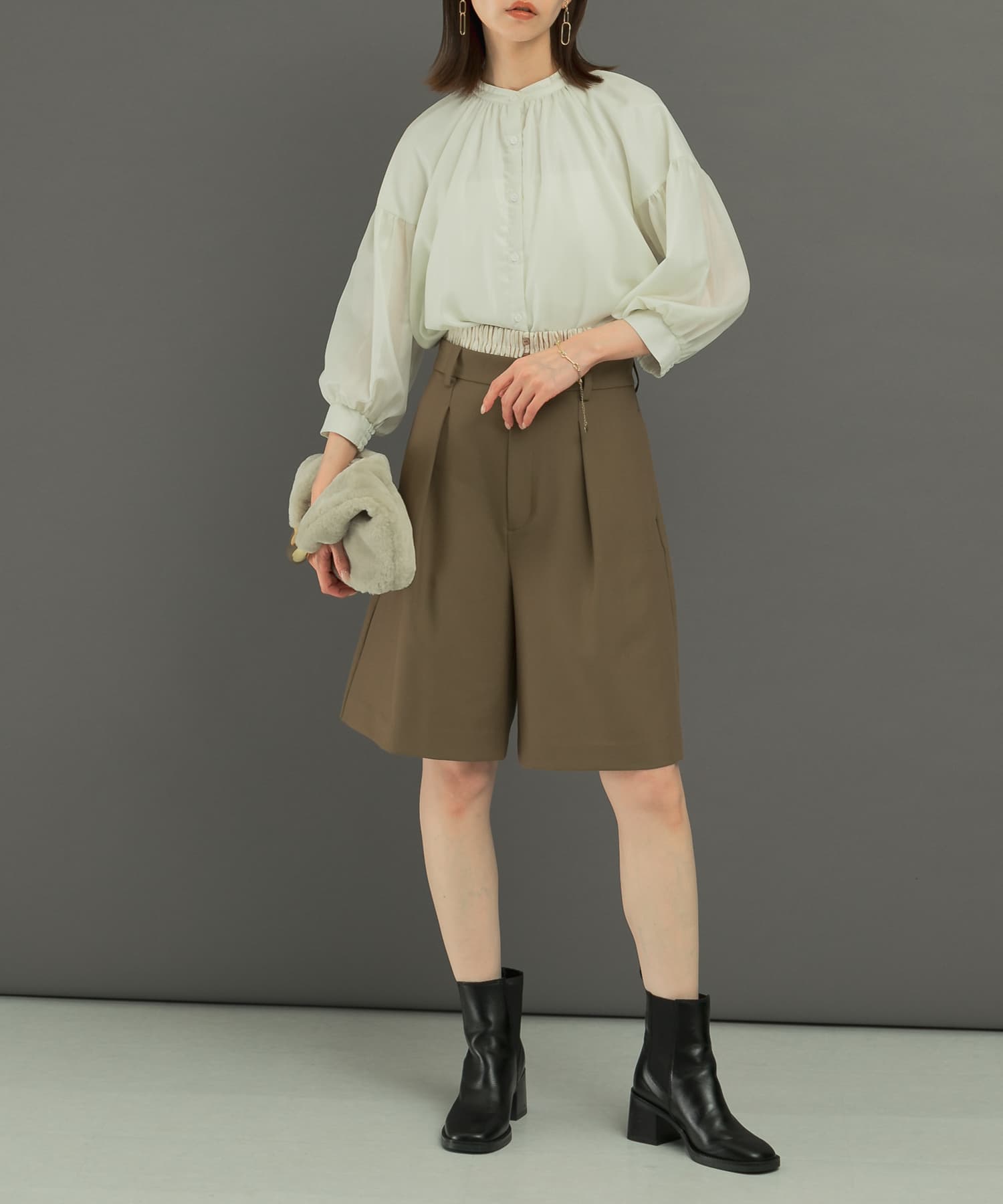 身長：165cm サイズ：38