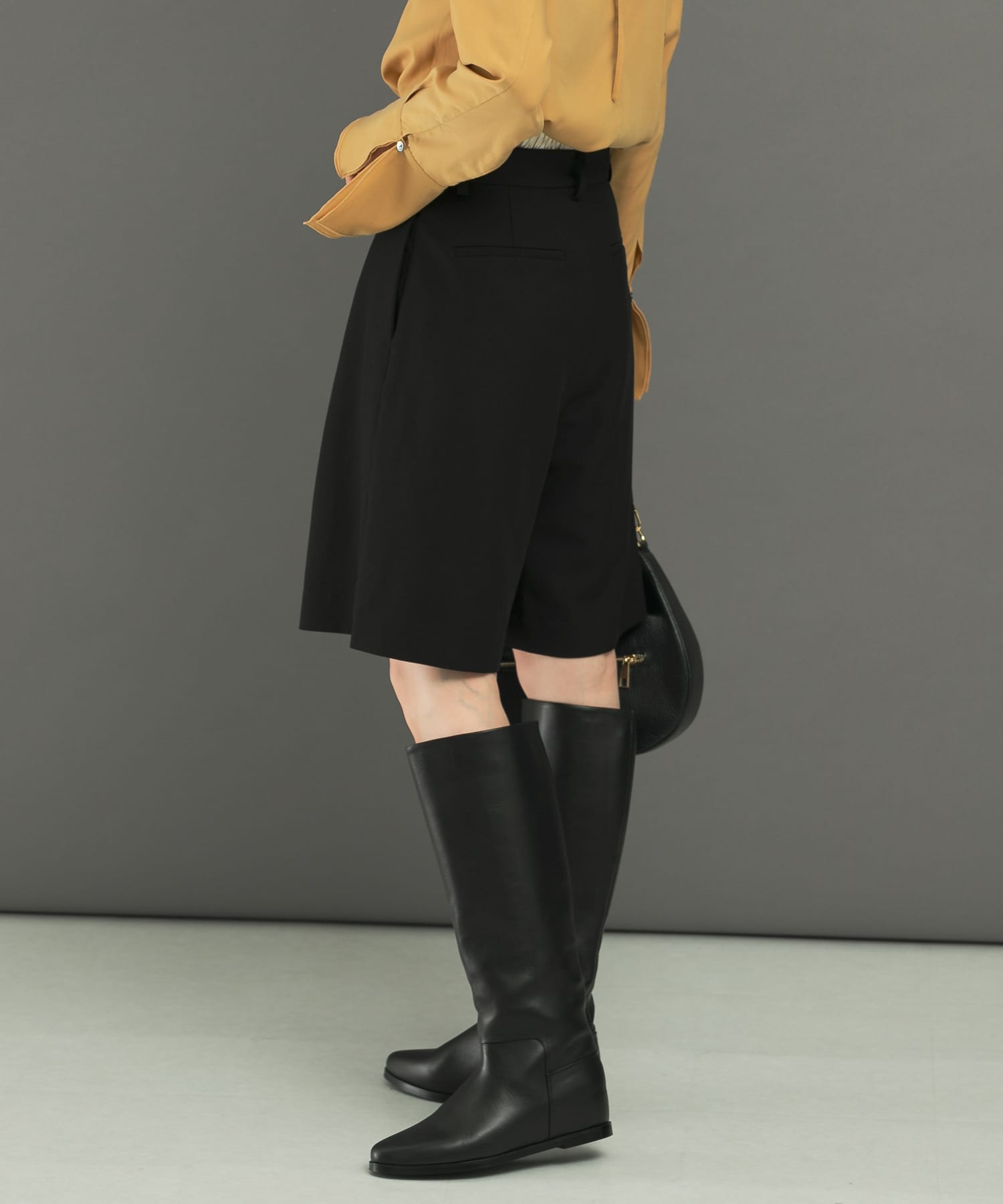 身長：165cm サイズ：38