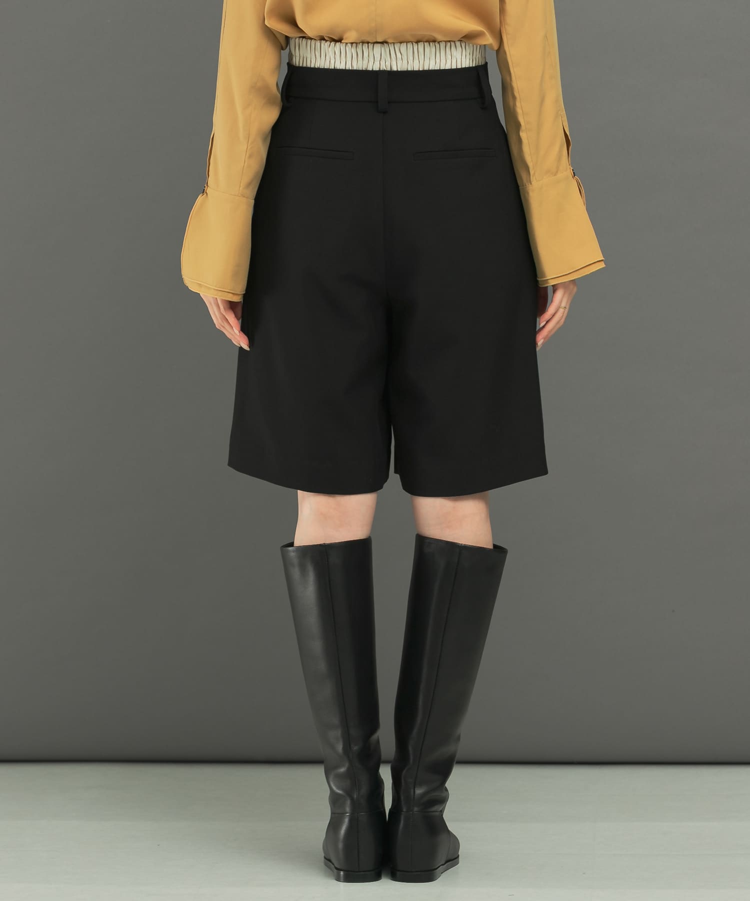 身長：165cm サイズ：38