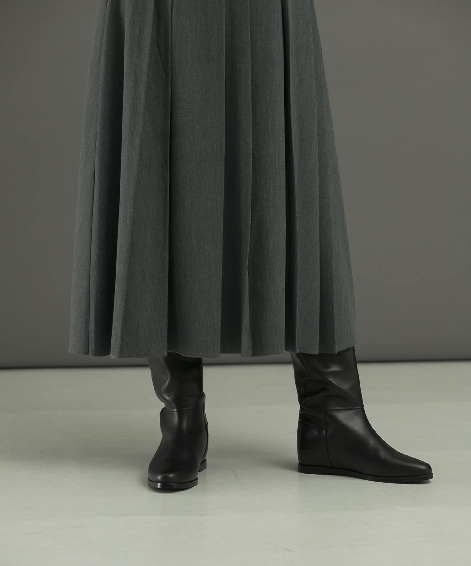 gray