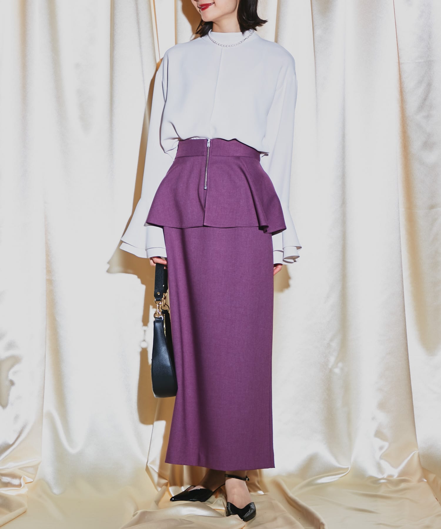 ペプラムデザインスカート