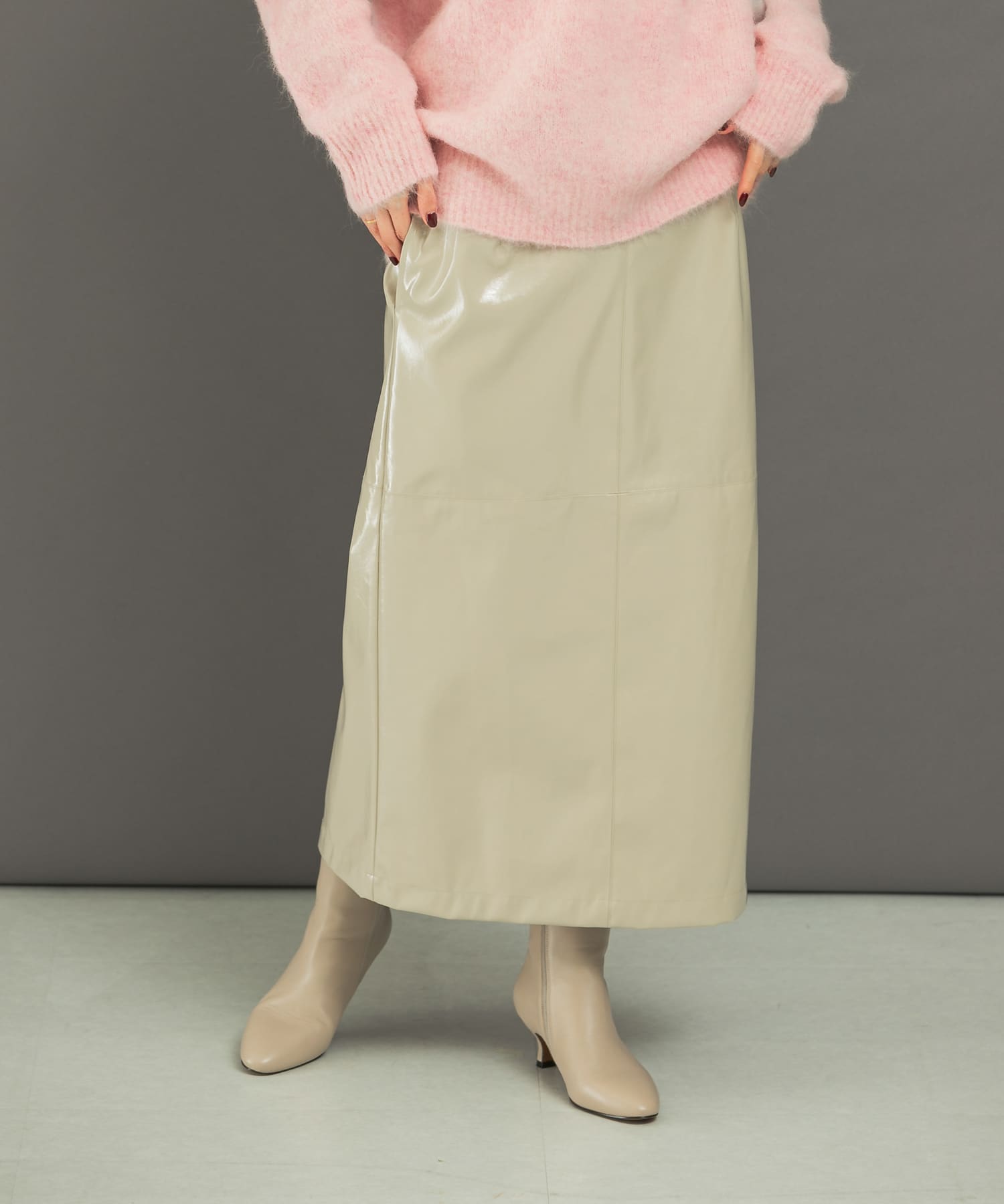 L.BEIGE