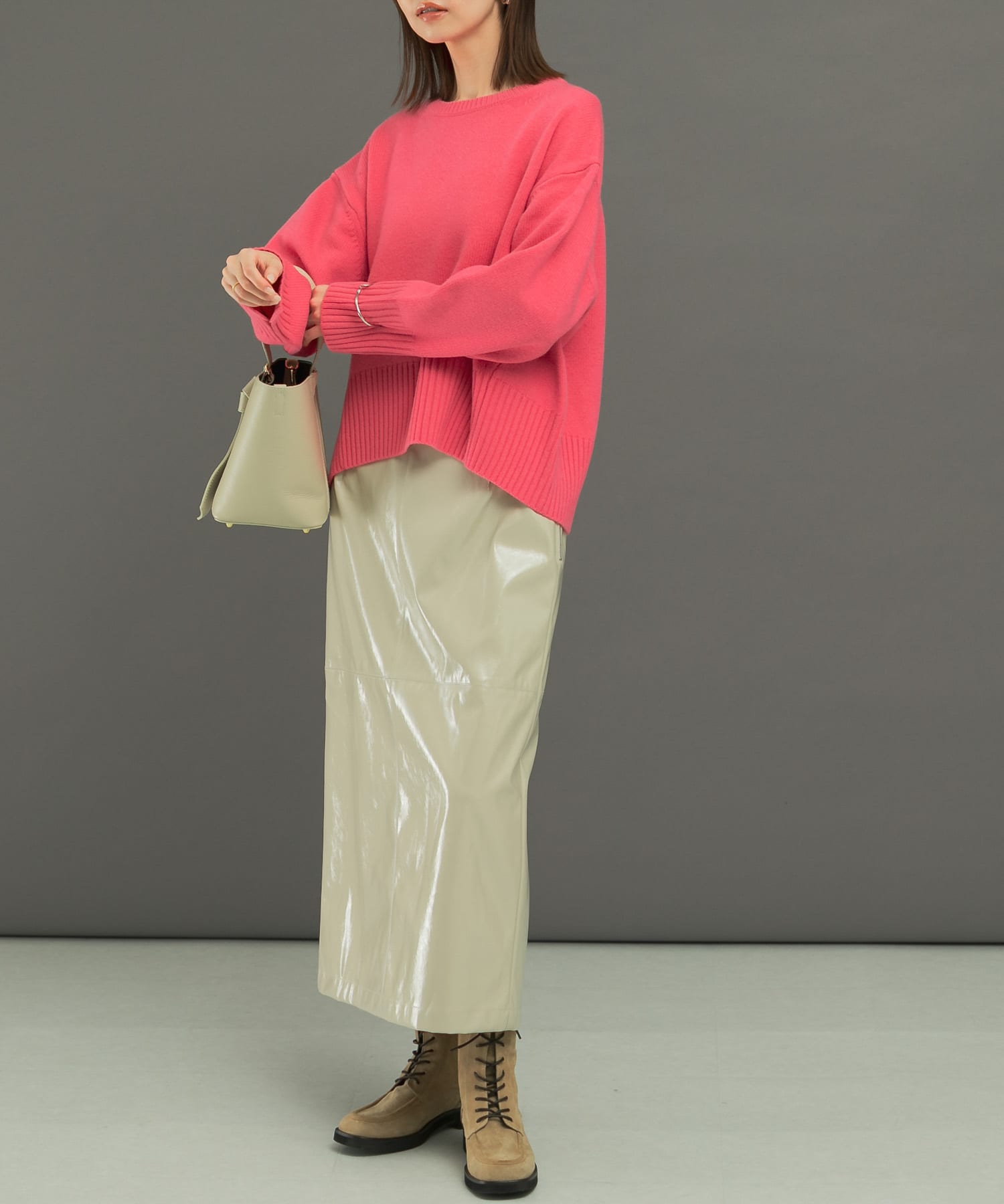 L.BEIGE