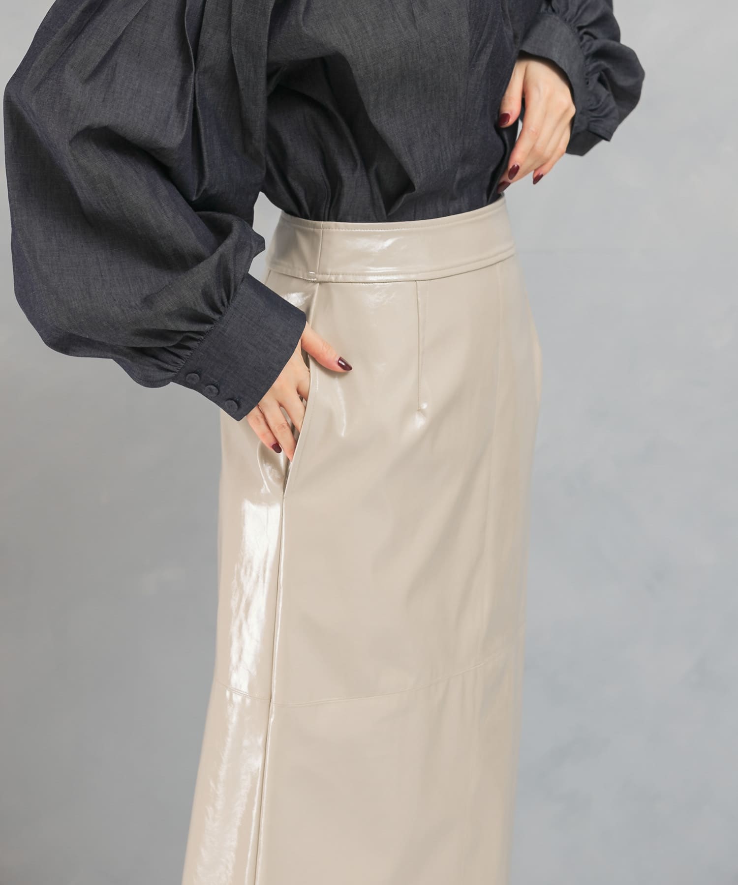 L.BEIGE