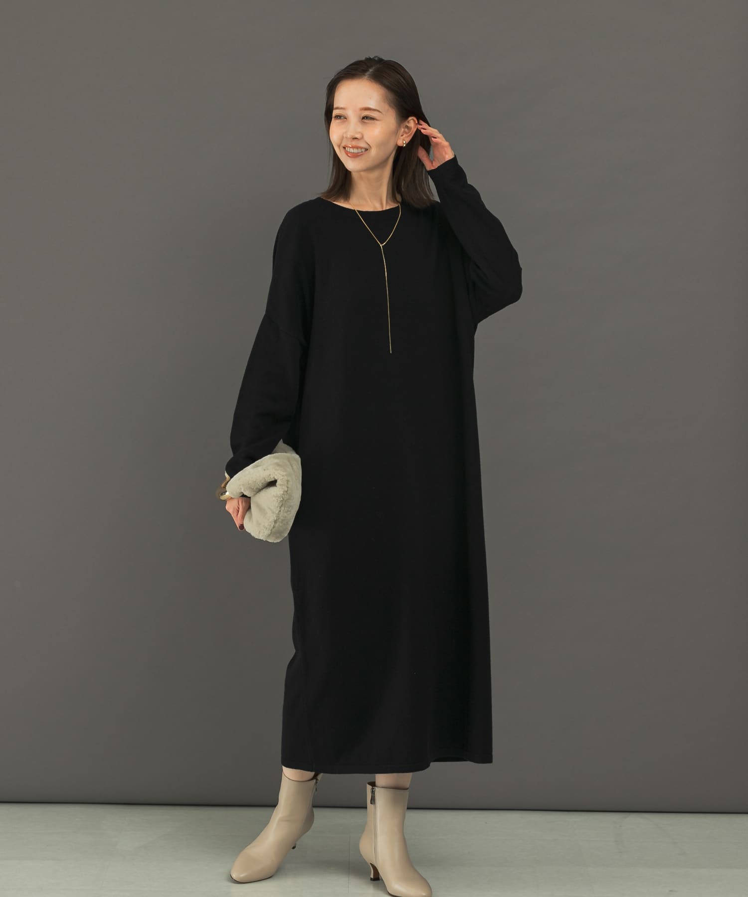 セオリー カシミヤ混　ケーブルドレス　ニットワンピース　Sサイズ　黒 カシミヤ混2WAYニットワンピース(FREE D/NAVY): ワンピース