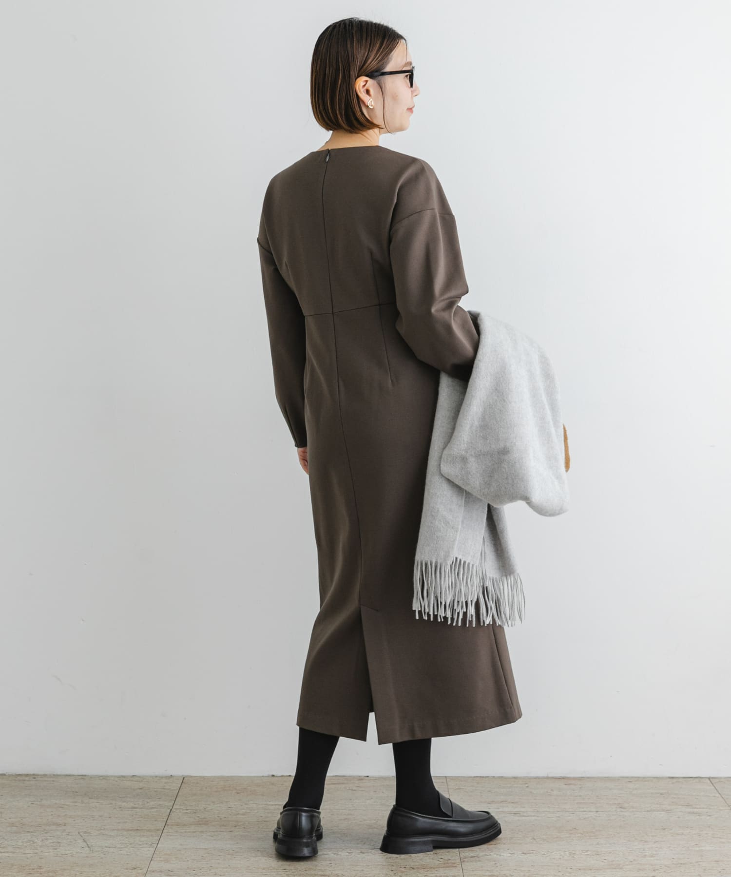 身長：164cm サイズ：38