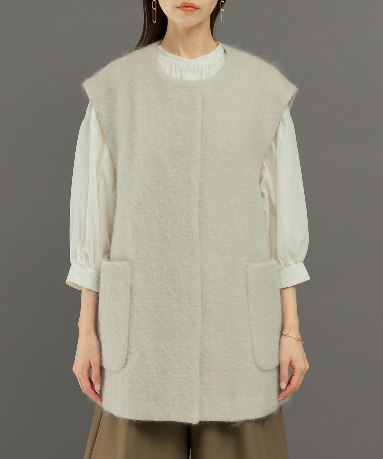 L.BEIGE
