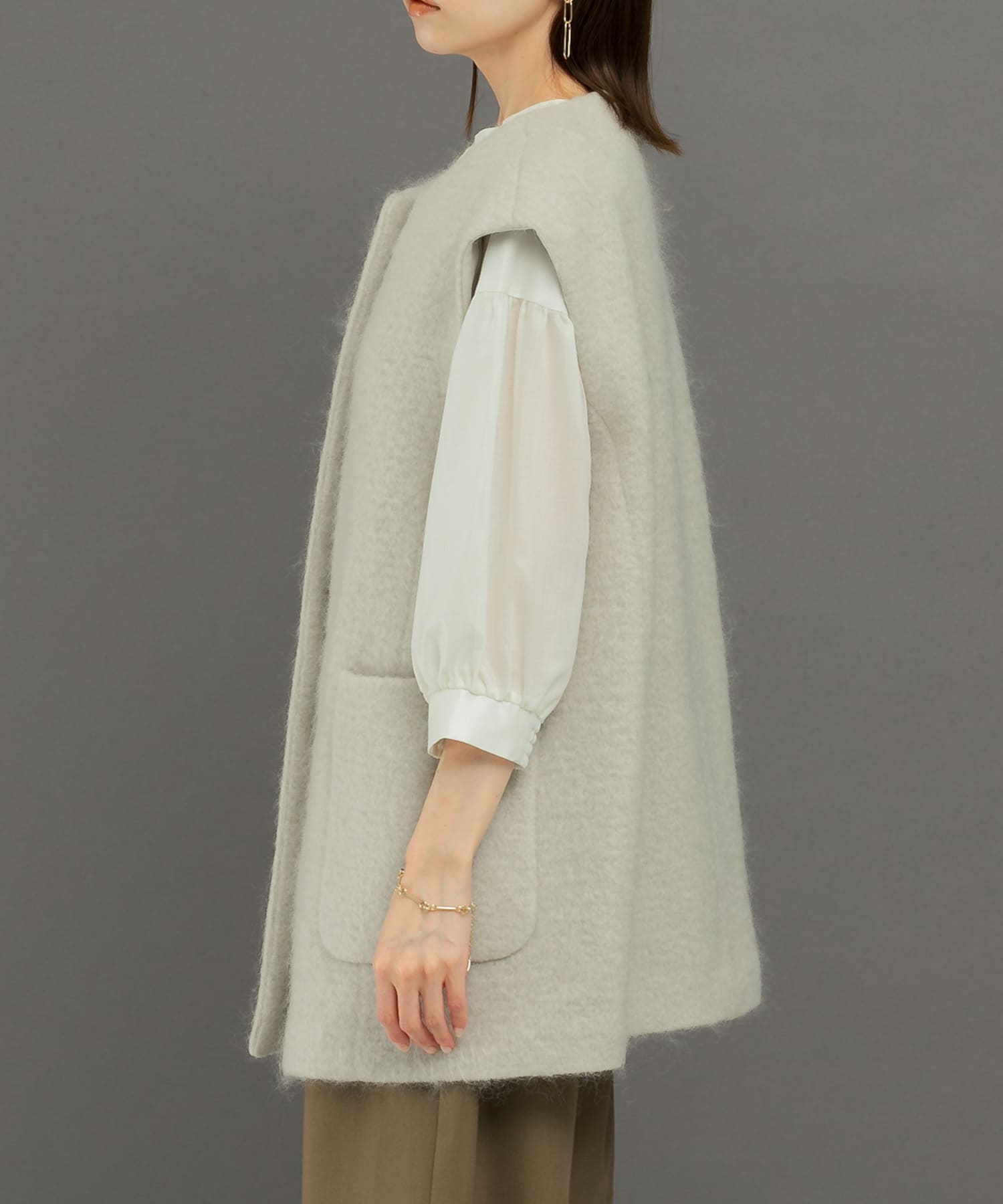 L.BEIGE