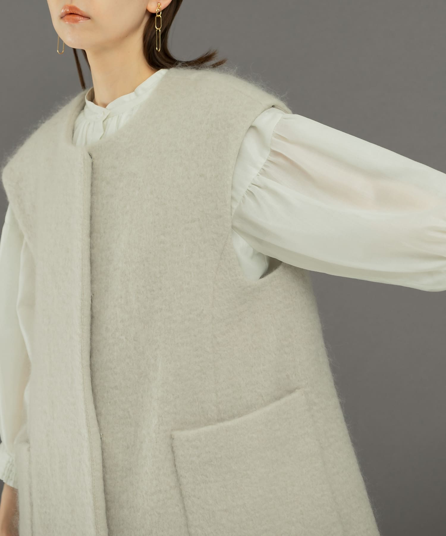 L.BEIGE