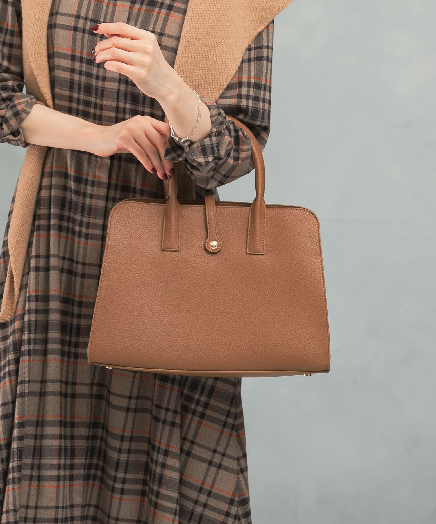 『再入荷』ベルト付ステッチトートバッグ BROWN -
