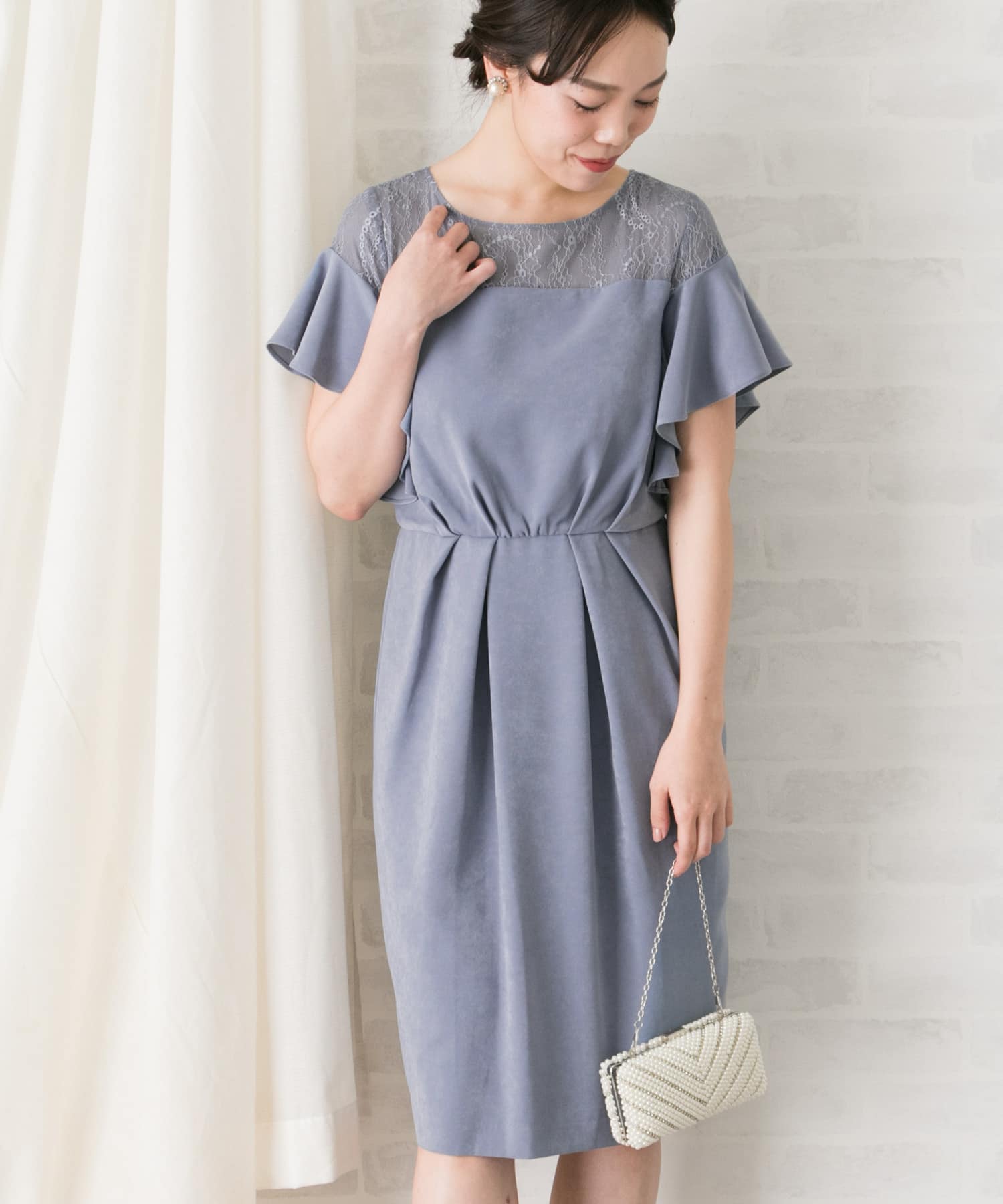 デコルテレースフリルドレス∴ BLUEGRAY FREE