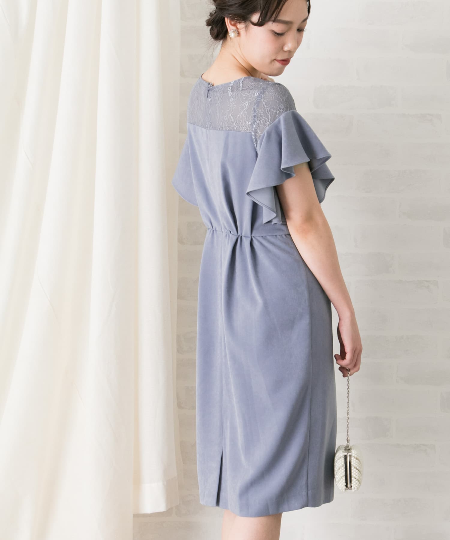 デコルテレースフリルドレス∴ BLUEGRAY FREE