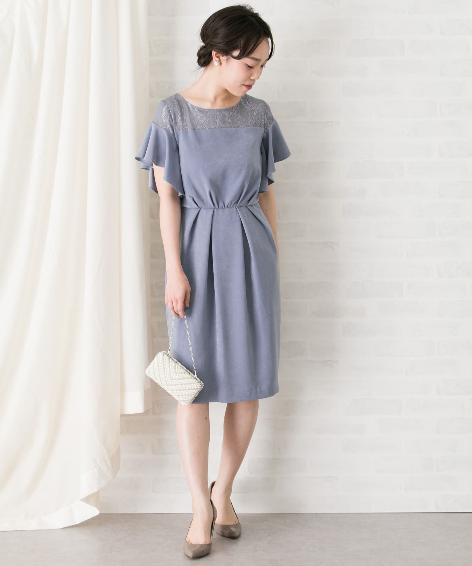 デコルテレースフリルドレス∴ BLUEGRAY FREE