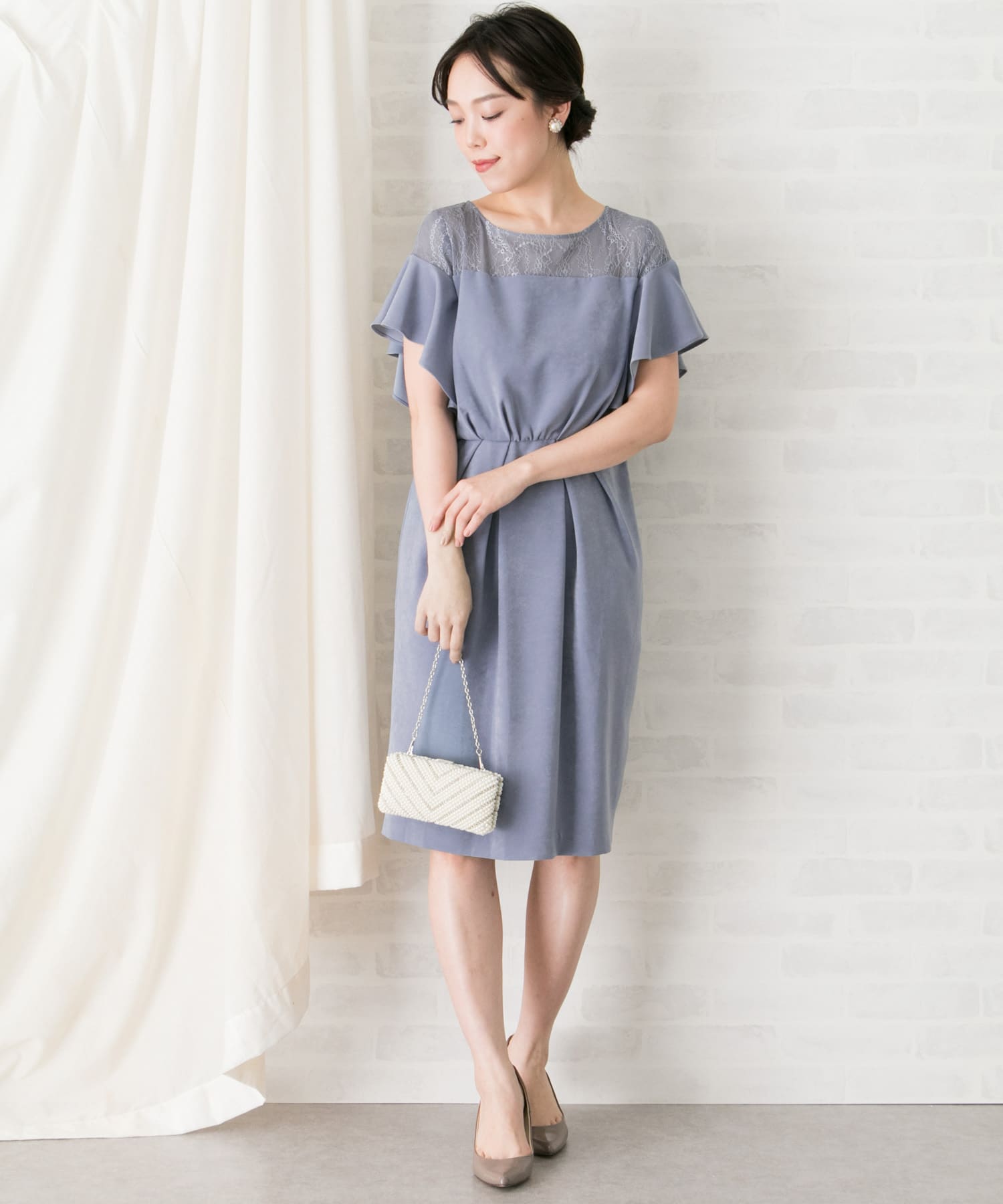デコルテレースフリルドレス∴ BLUEGRAY FREE