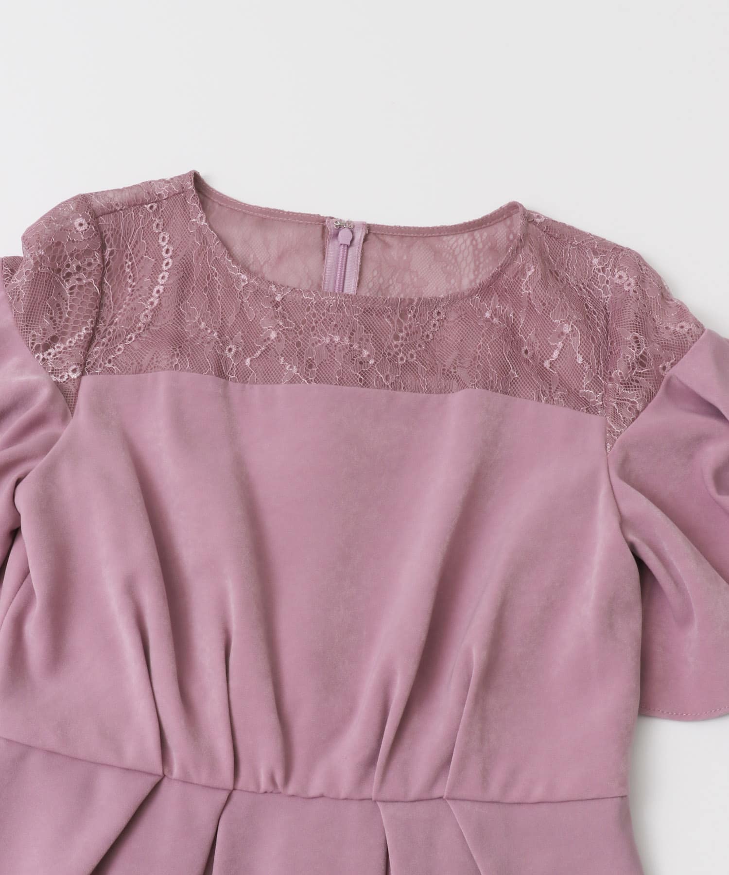 デコルテレースフリルドレス∴ SMOKYMAUVE FREE