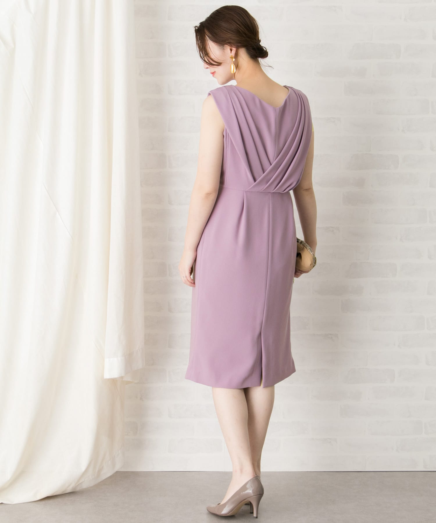 MAUVE