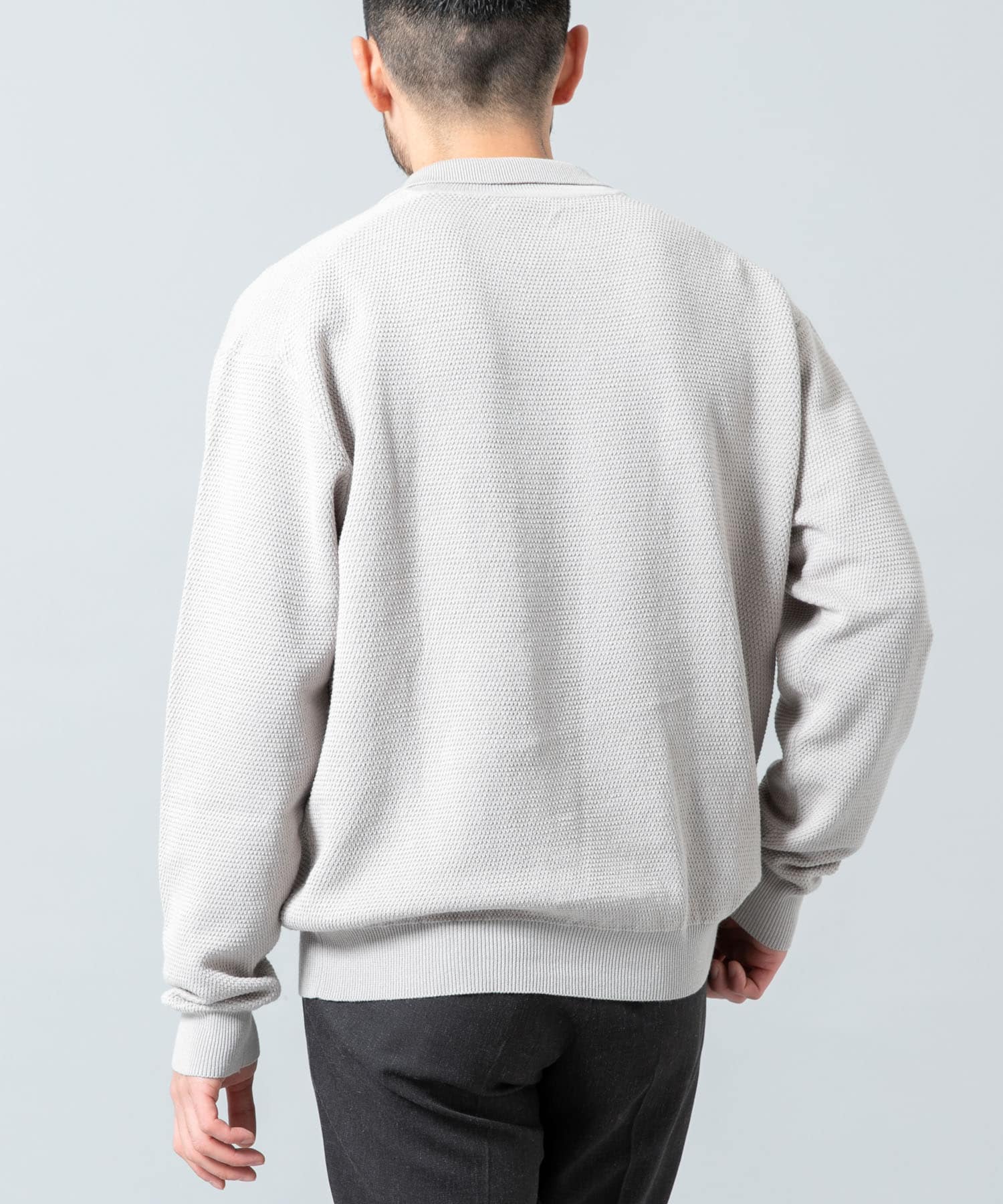 LIGHT GRAY