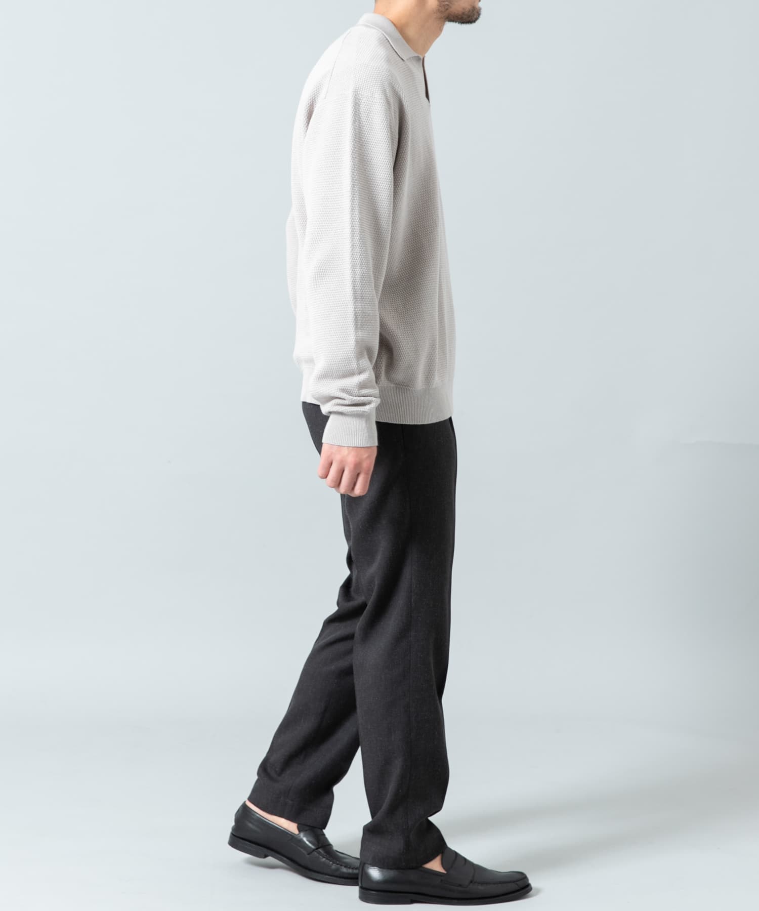 LIGHT GRAY