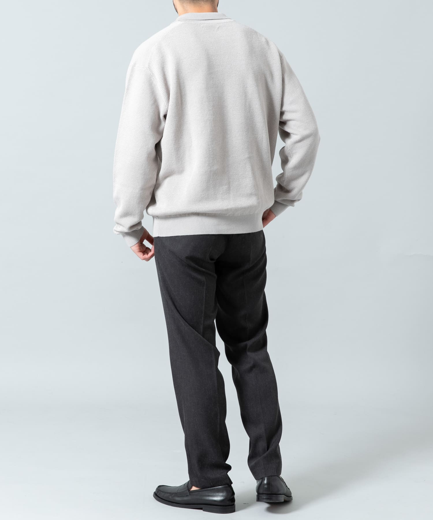 LIGHT GRAY