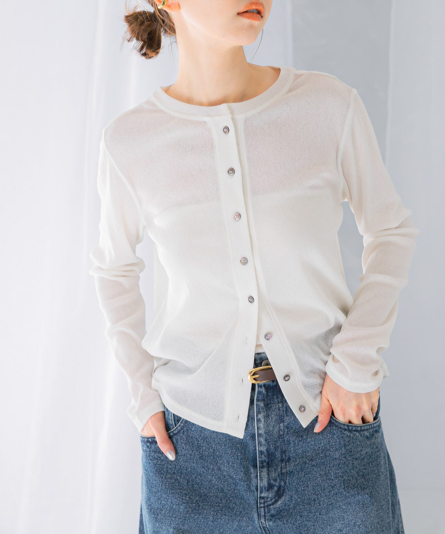 ドライテレコデザインボタンカーディガン