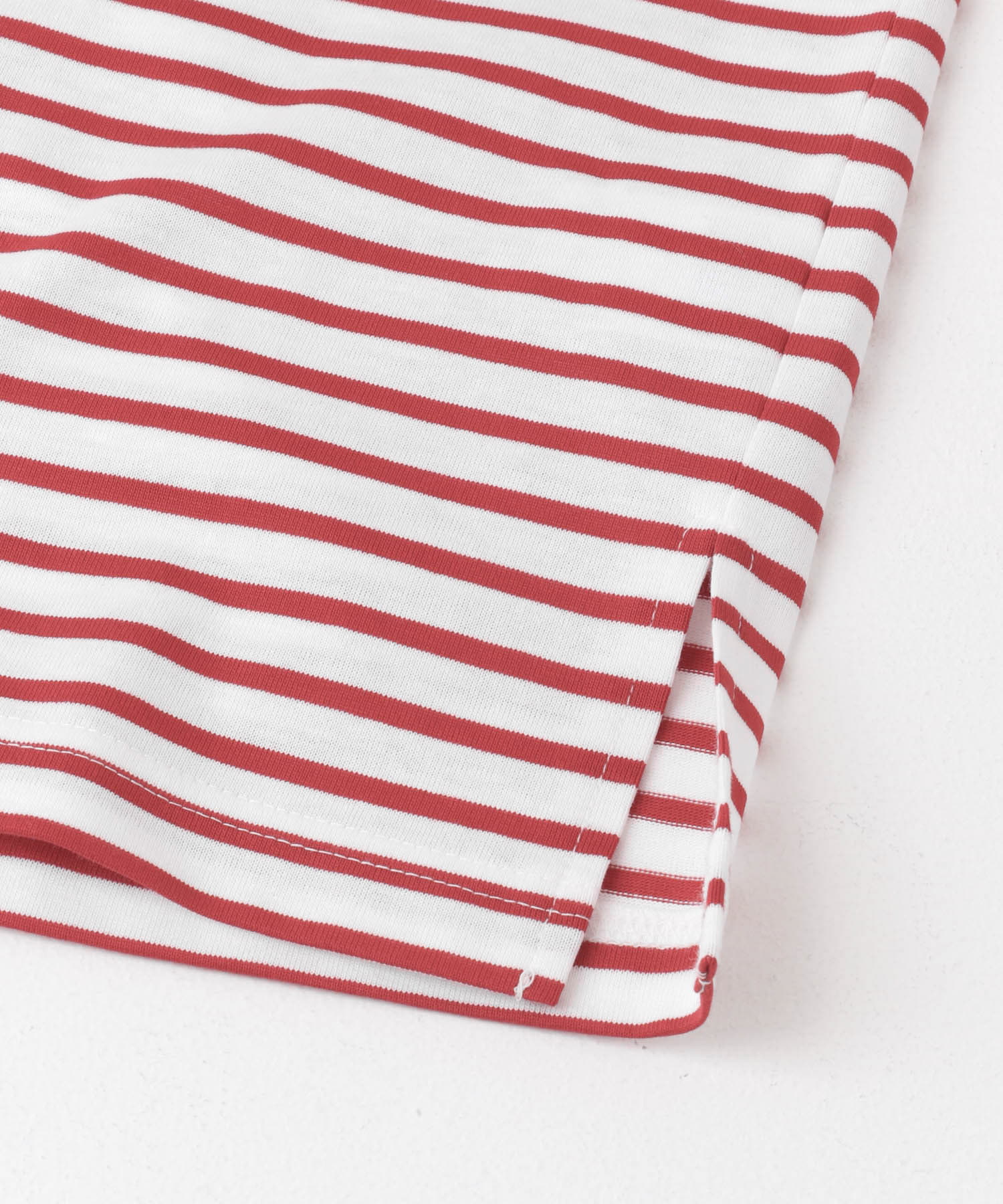 バスクオーバーTシャツ WHT×RED FREE