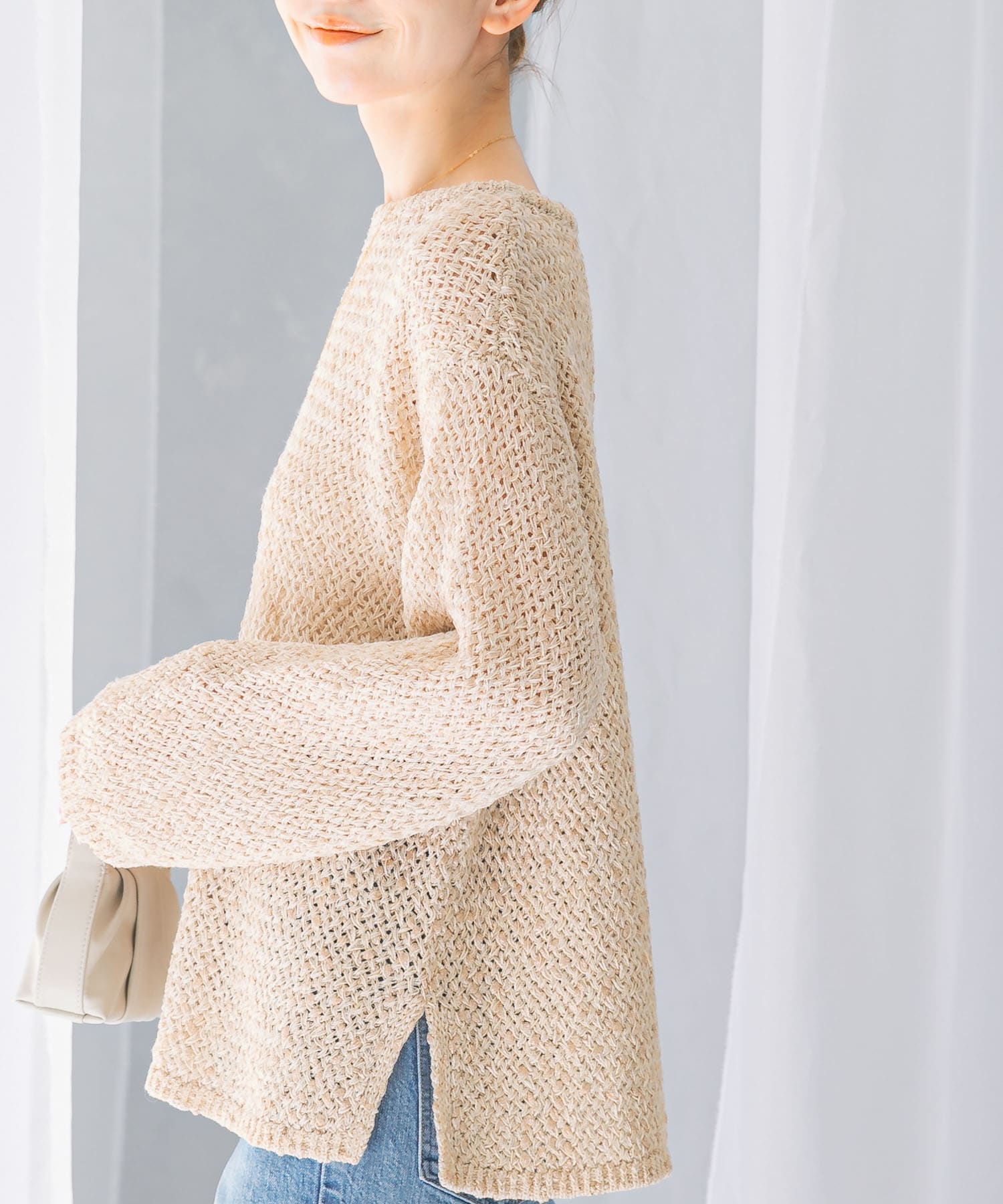 beige
