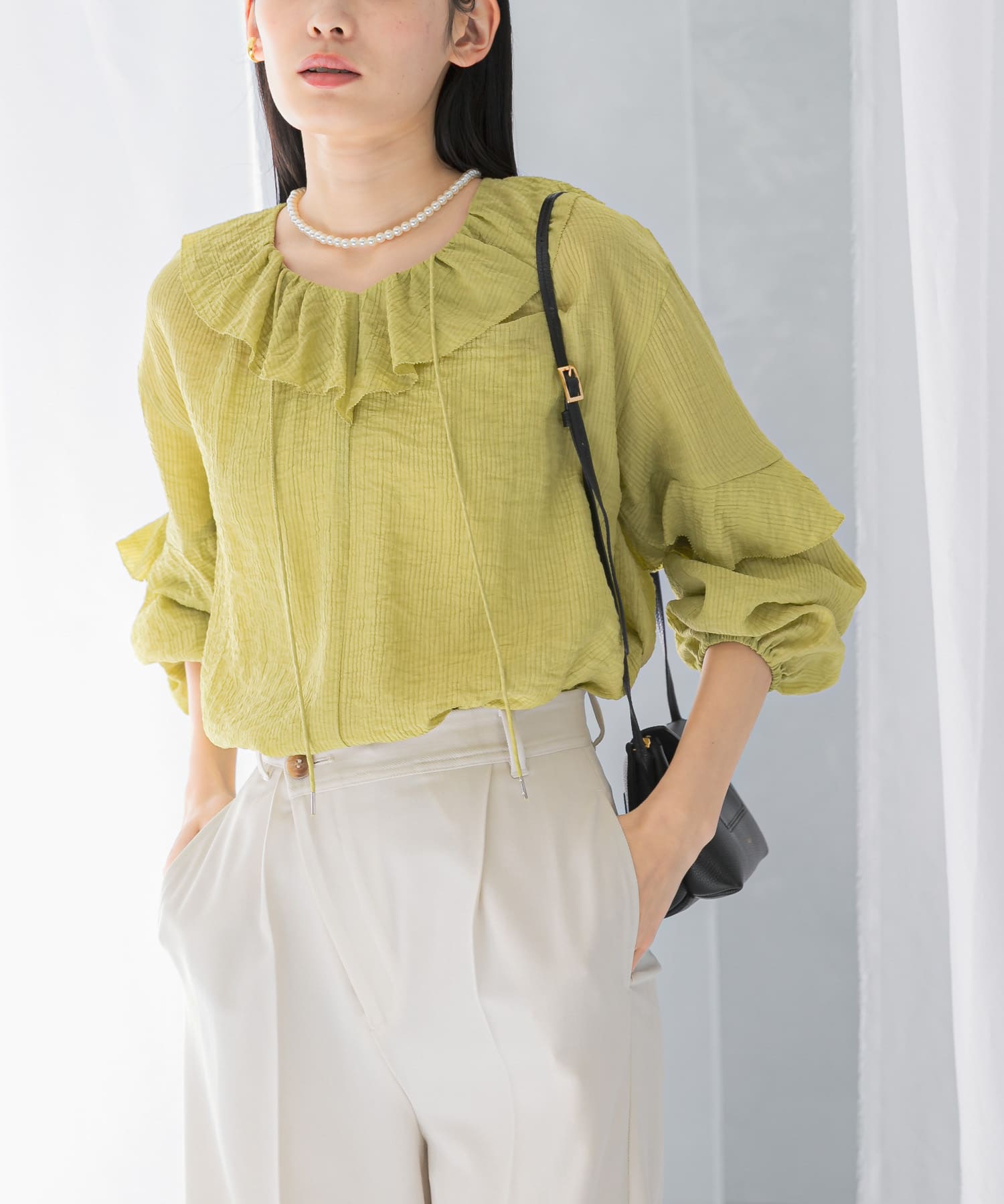 『WEB/一部店舗限定カラー』楊柳フリルブラウス