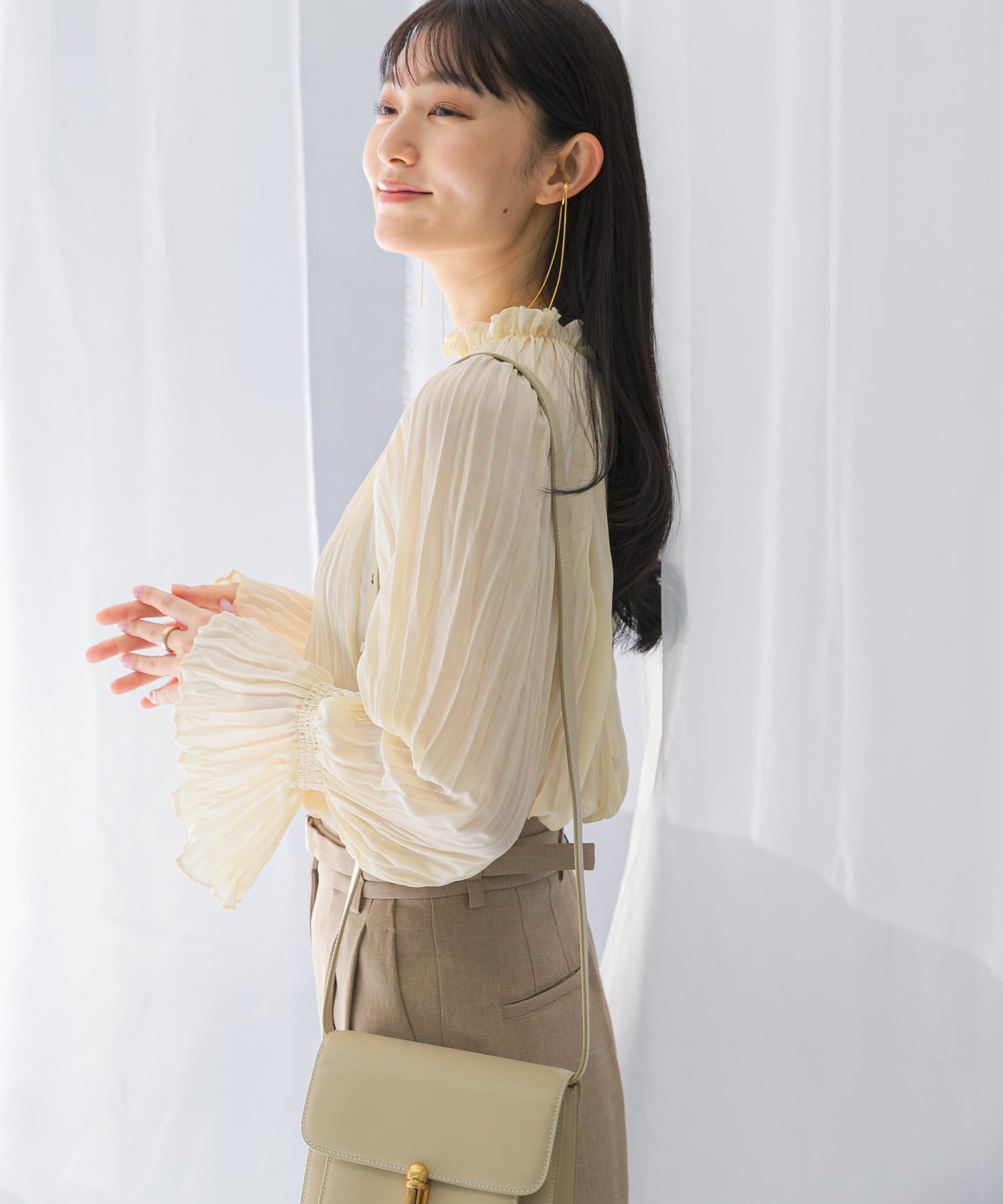 2WAYプリーツブラウス(FREE OFF WHITE): トップス｜URBAN RESEARCH公式