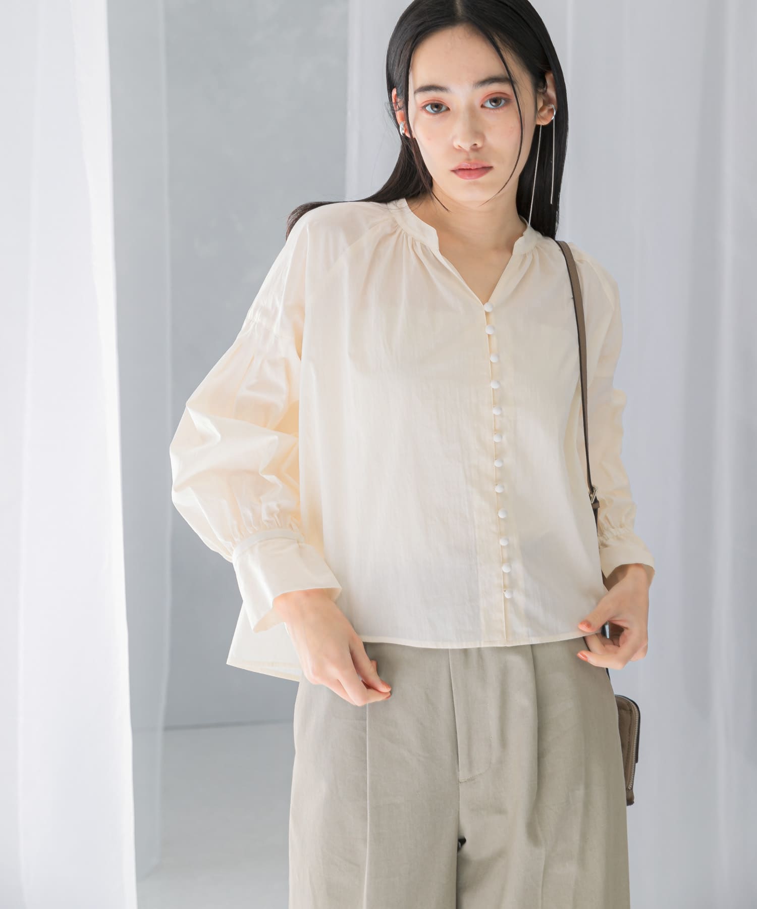IVORY