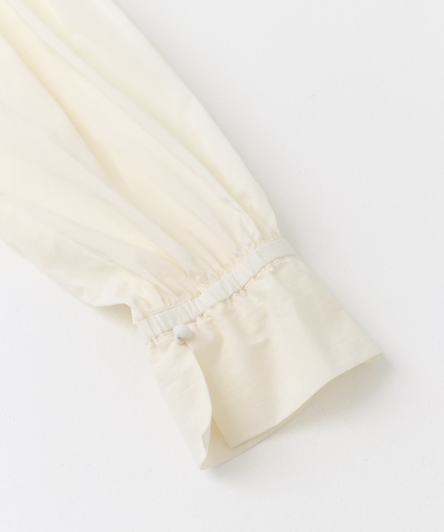 ボタンデザインショートシャツブラウス IVORY FREE