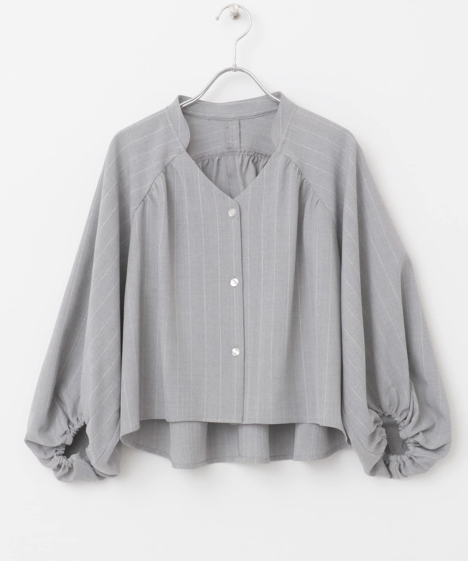 GRAY