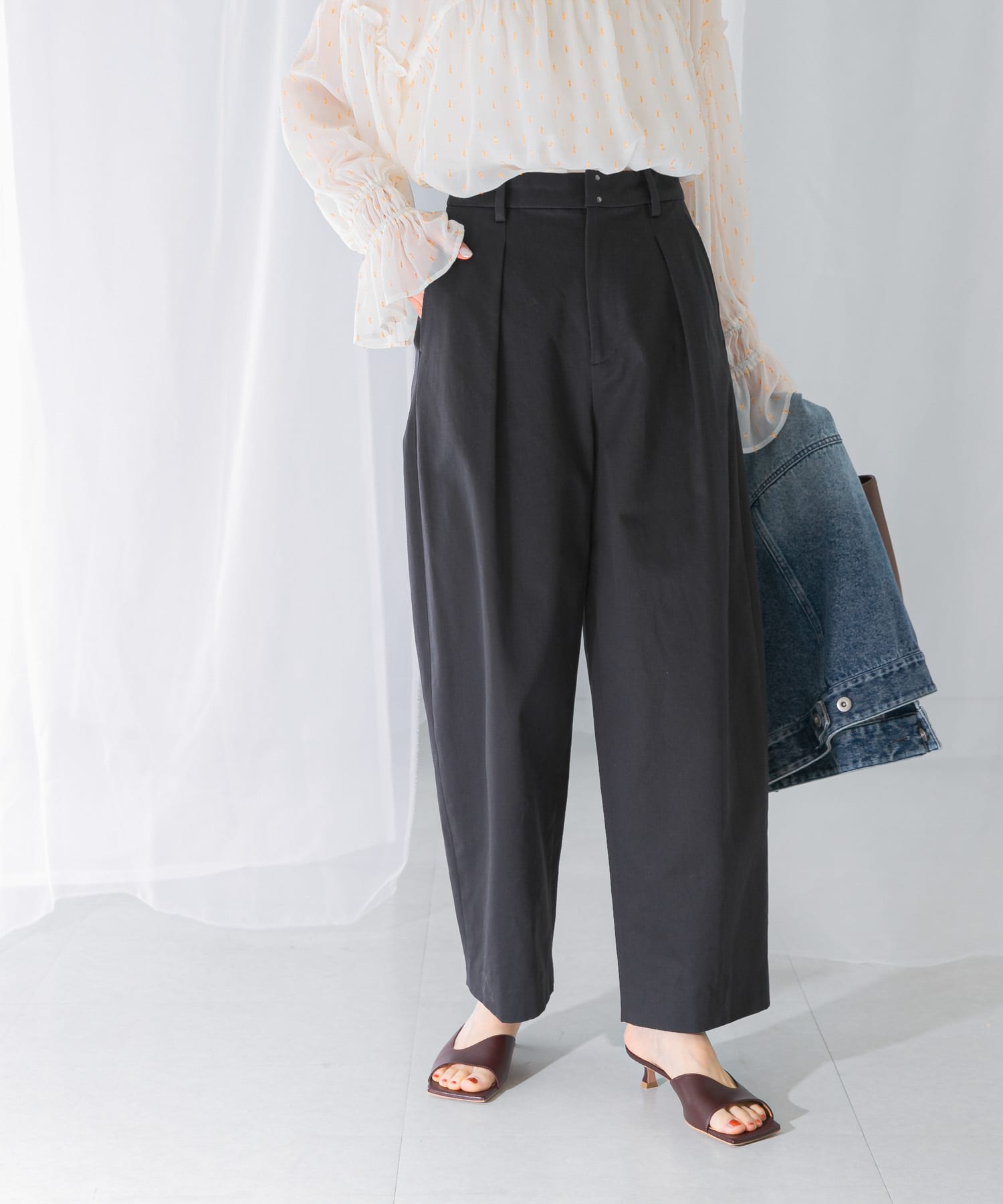 身長：165cm サイズ：38