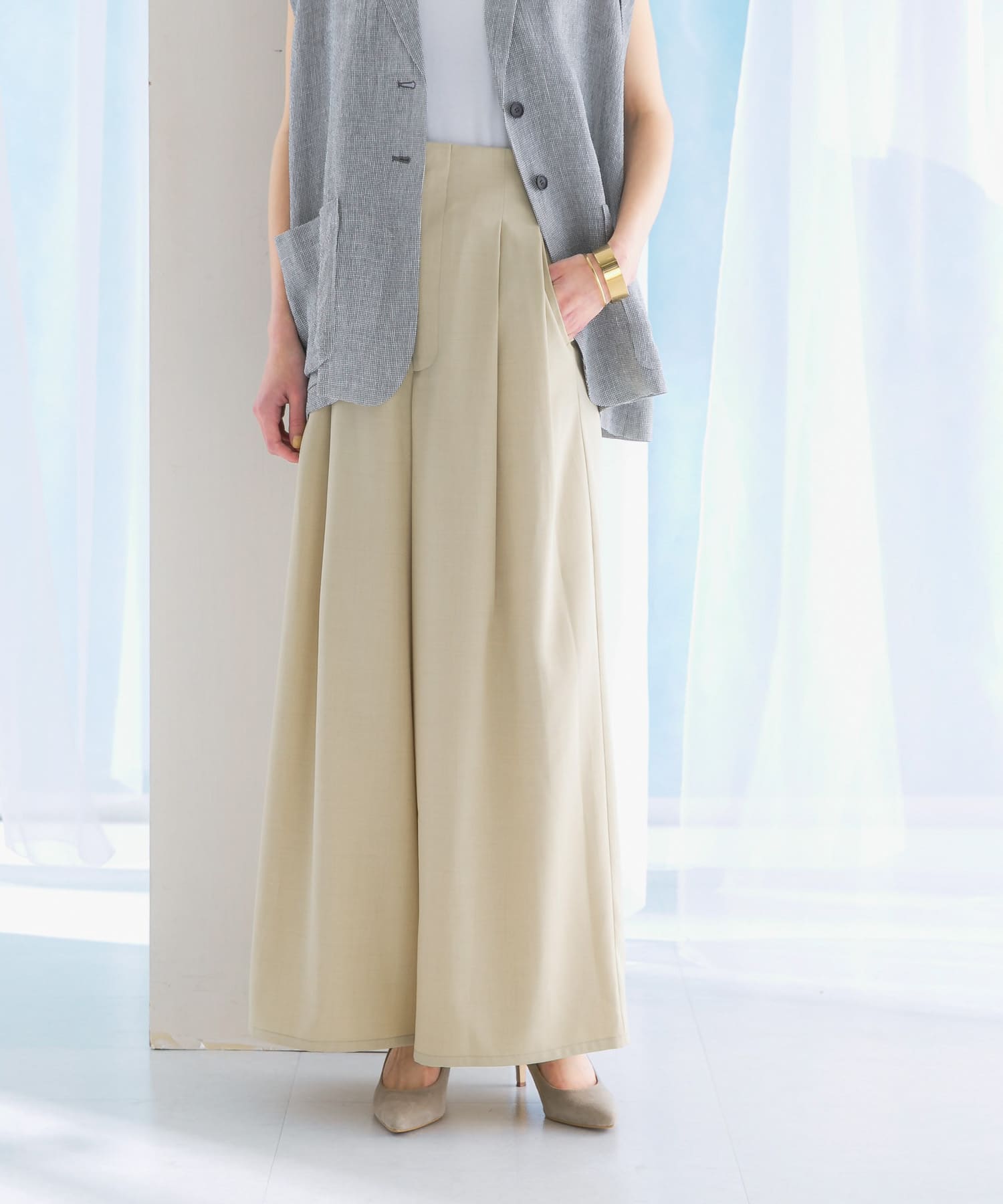 身長：168cm サイズ：38