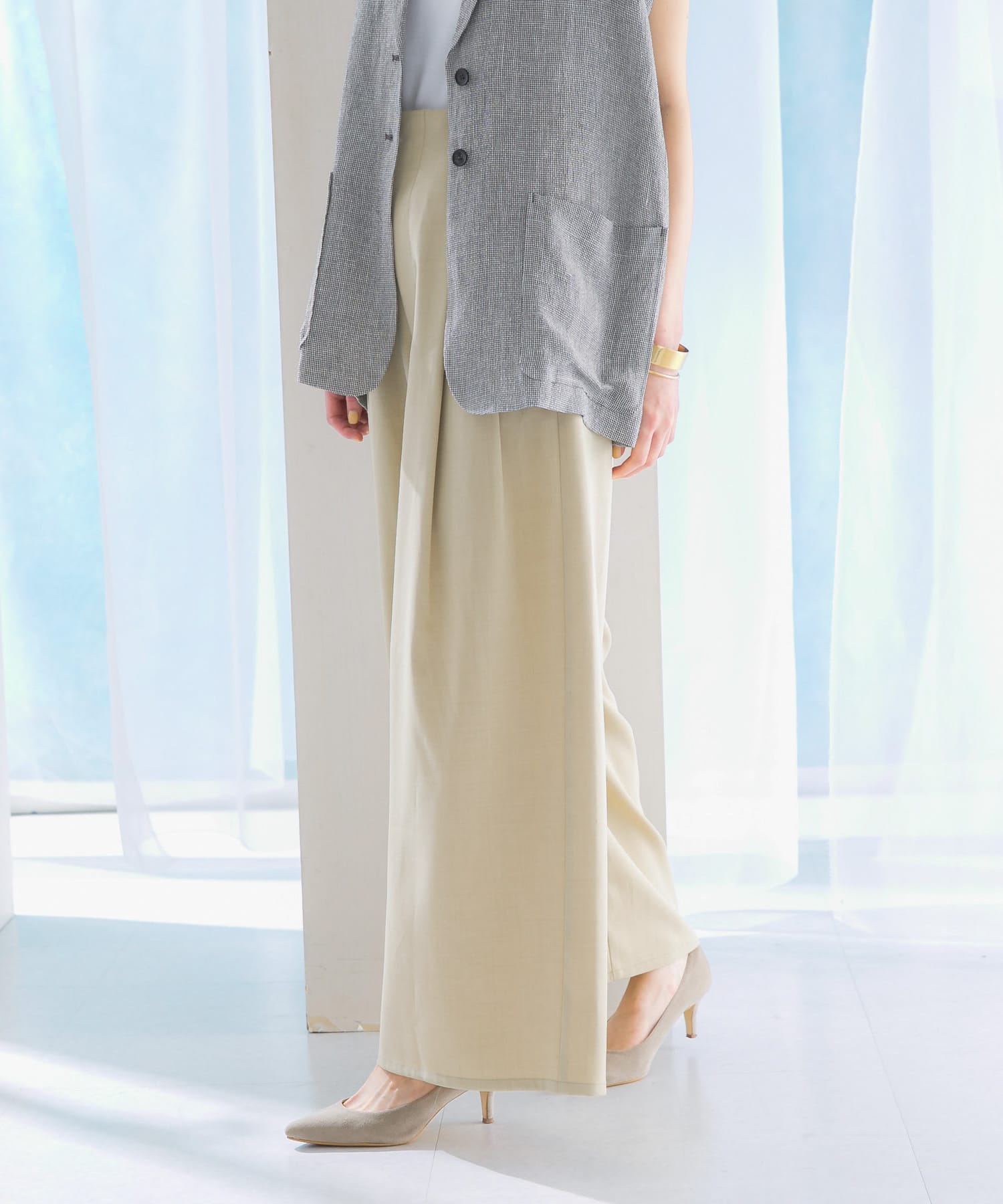 身長：168cm サイズ：38