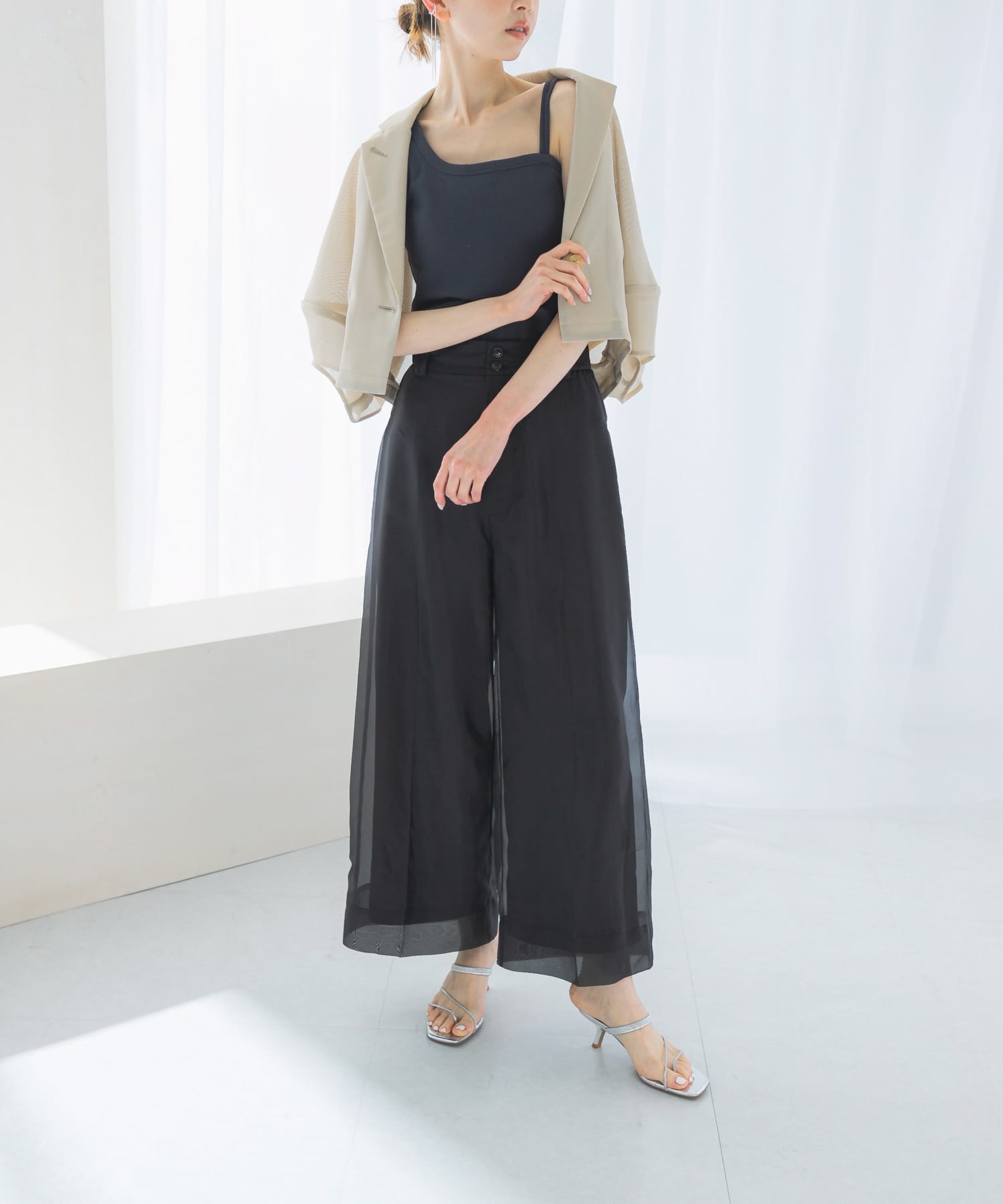 身長：165cm サイズ：38