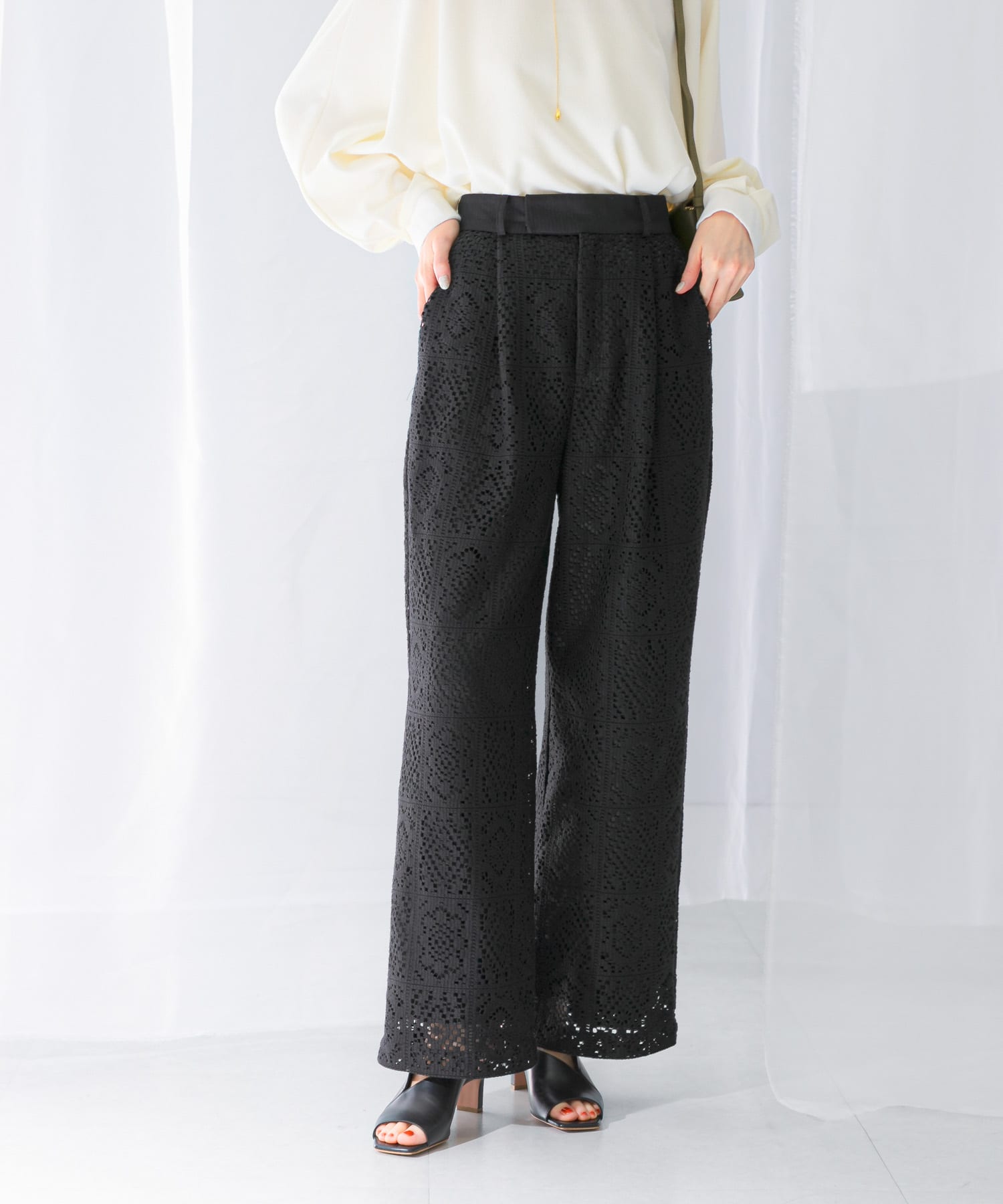 レースワイドパンツ