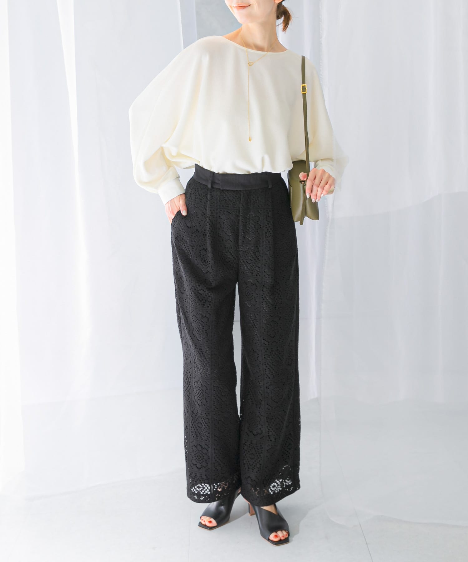身長：165cm サイズ：38
