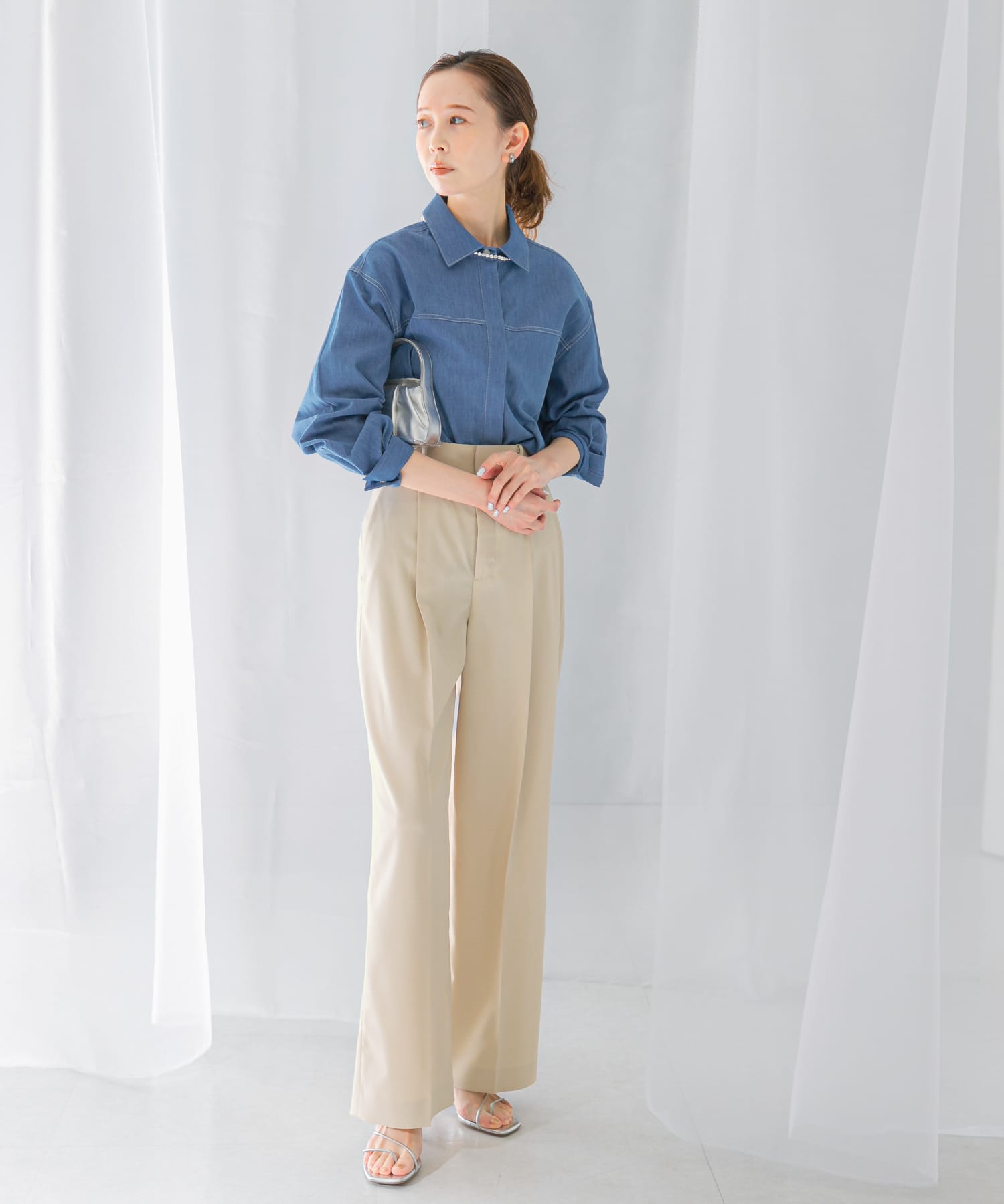 L/BEIGE