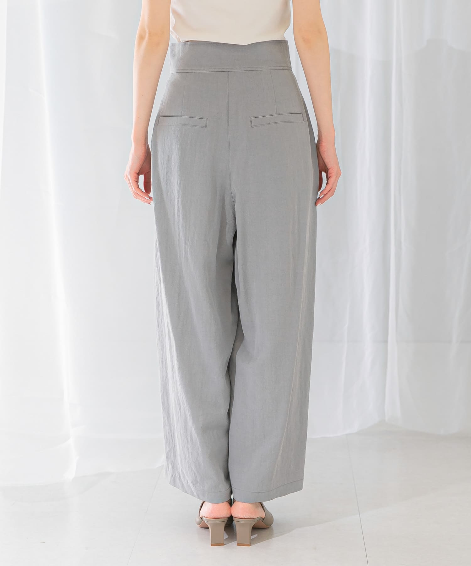 身長：165cm サイズ：38