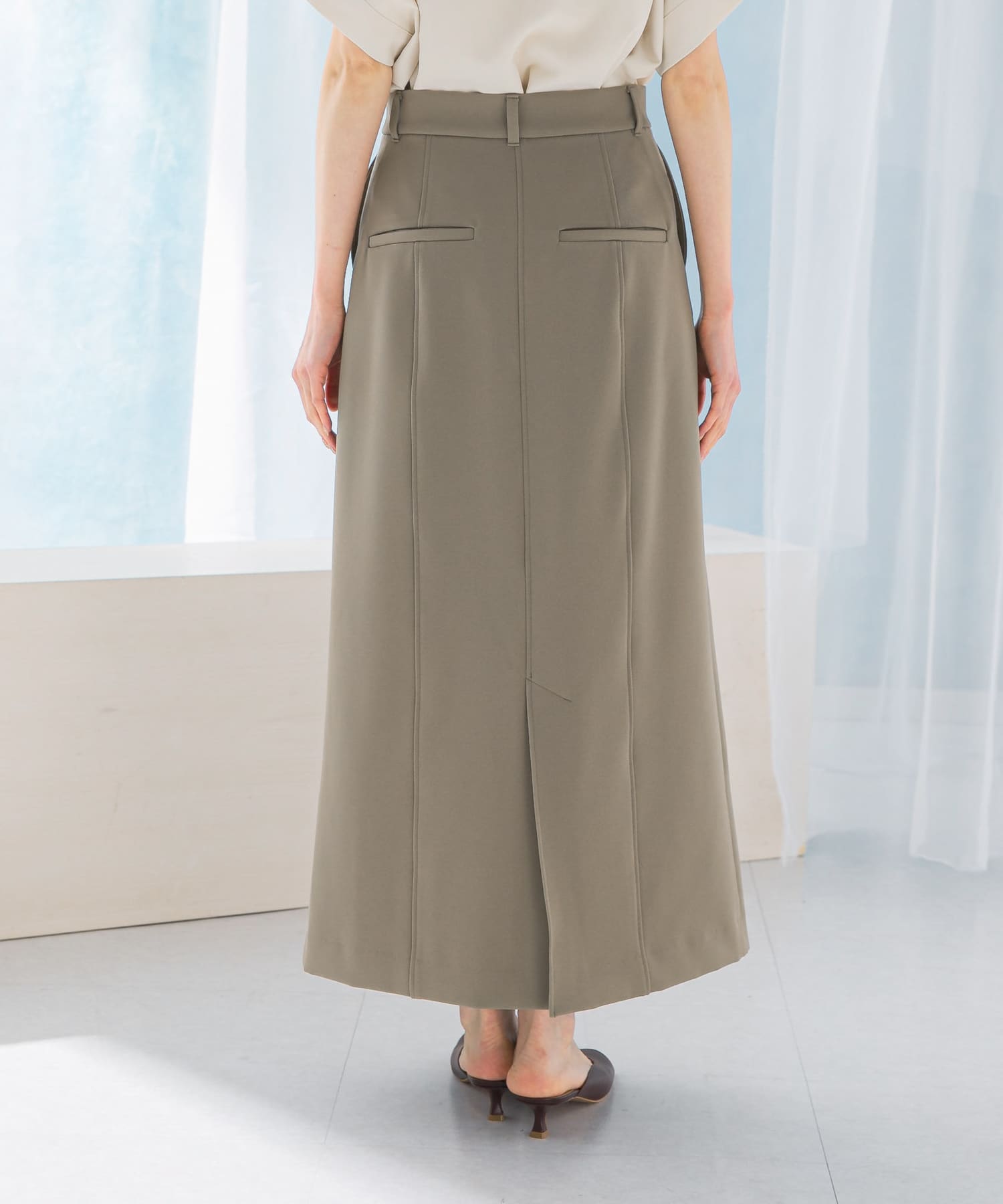 身長：165cm サイズ：38