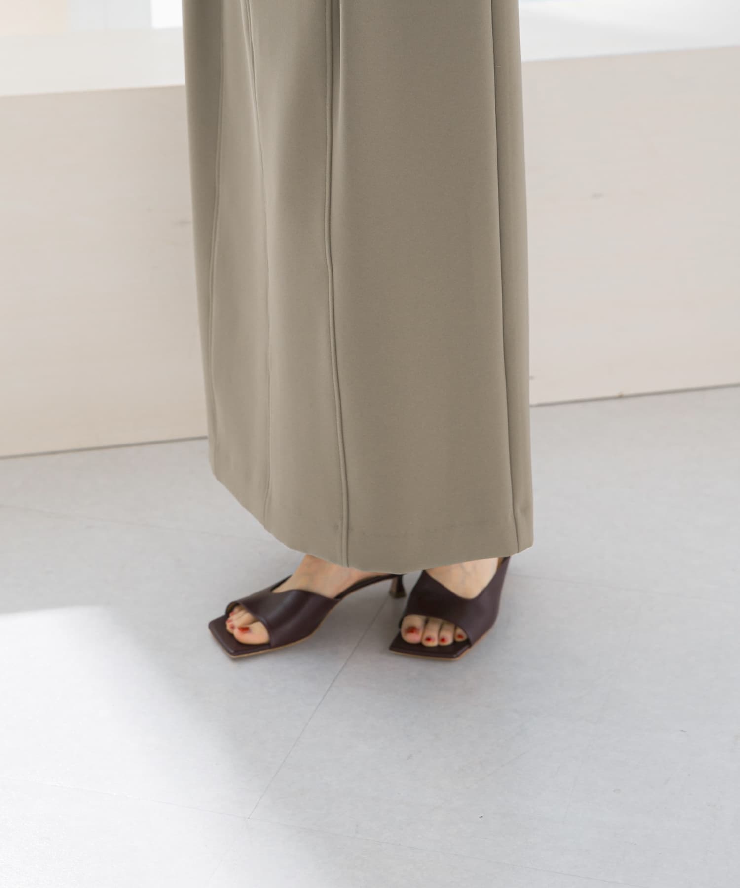 L/KHAKI