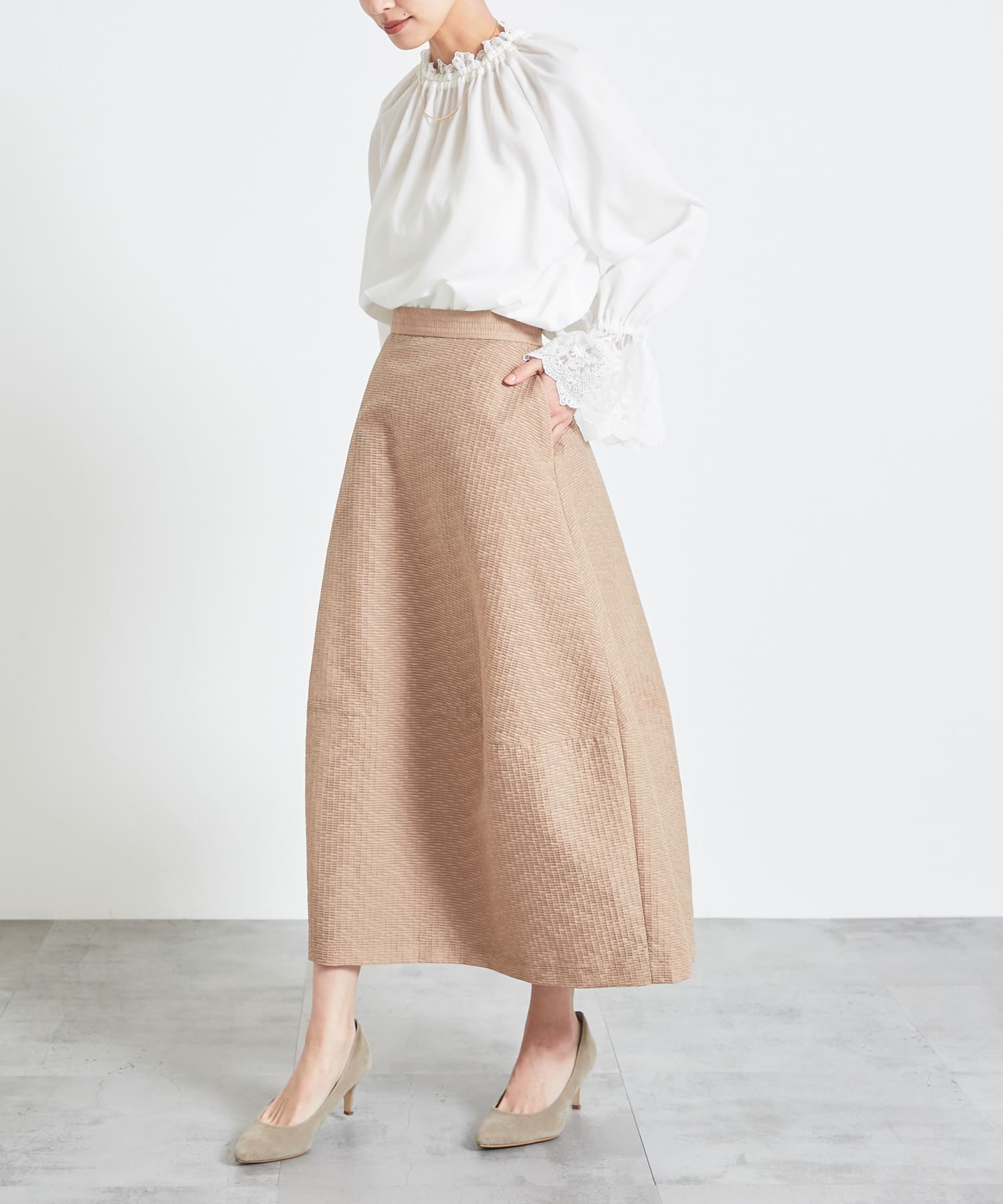 身長：163cm サイズ：38