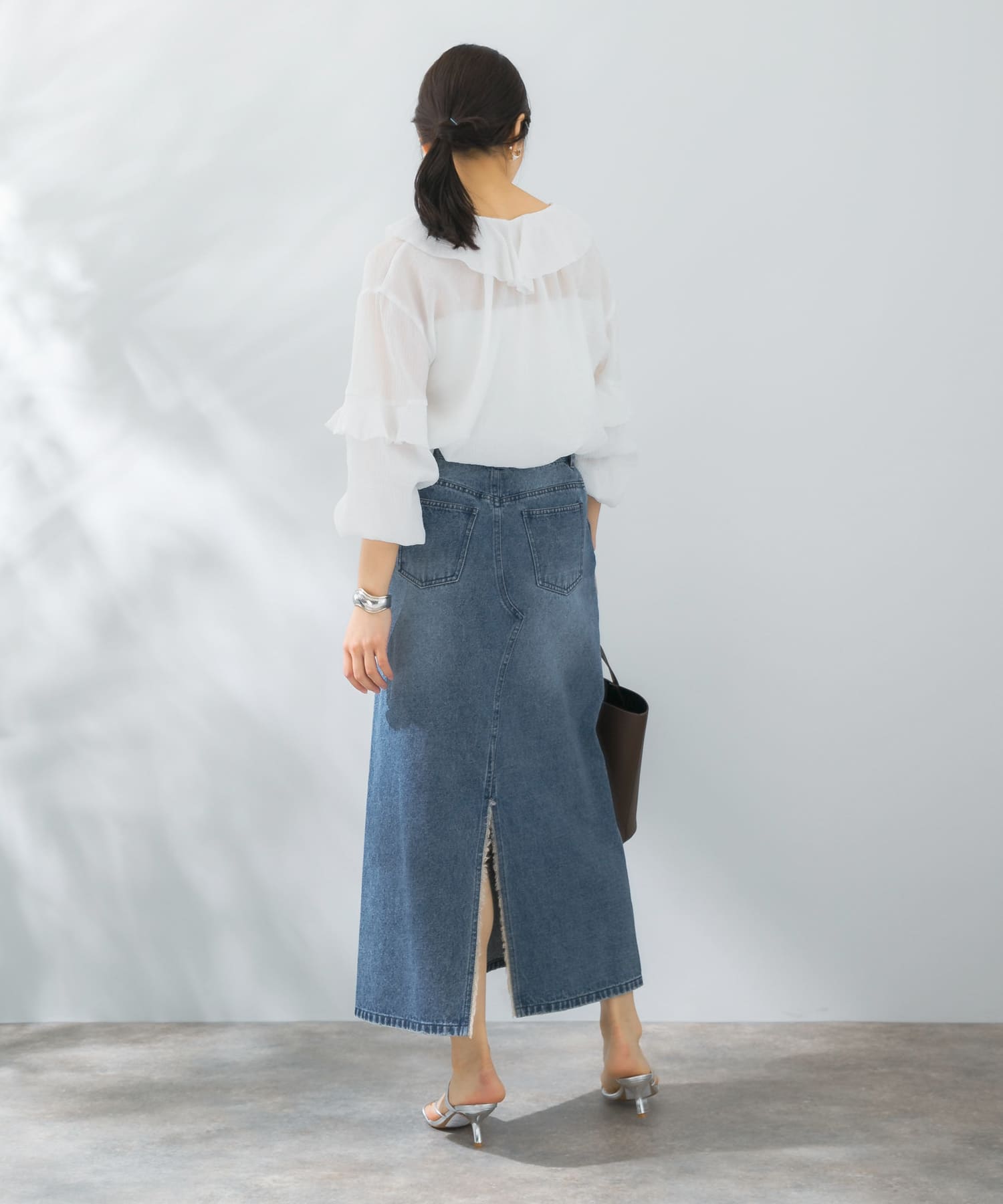 身長：166cm サイズ：38