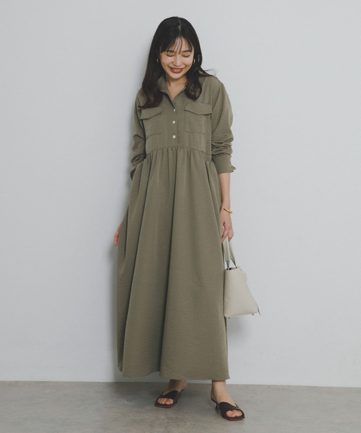 身長：164cm サイズ：38
