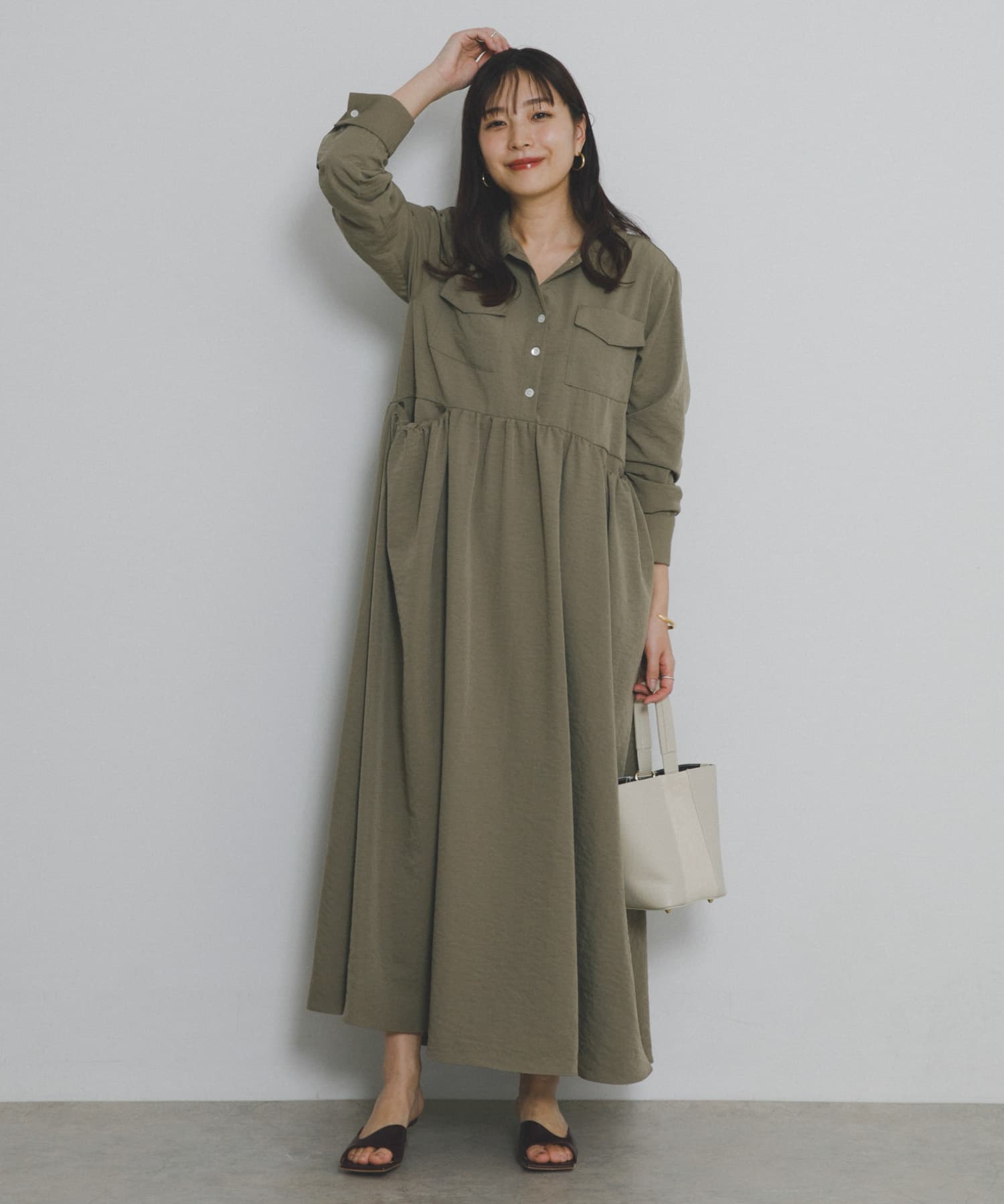 身長：164cm サイズ：38