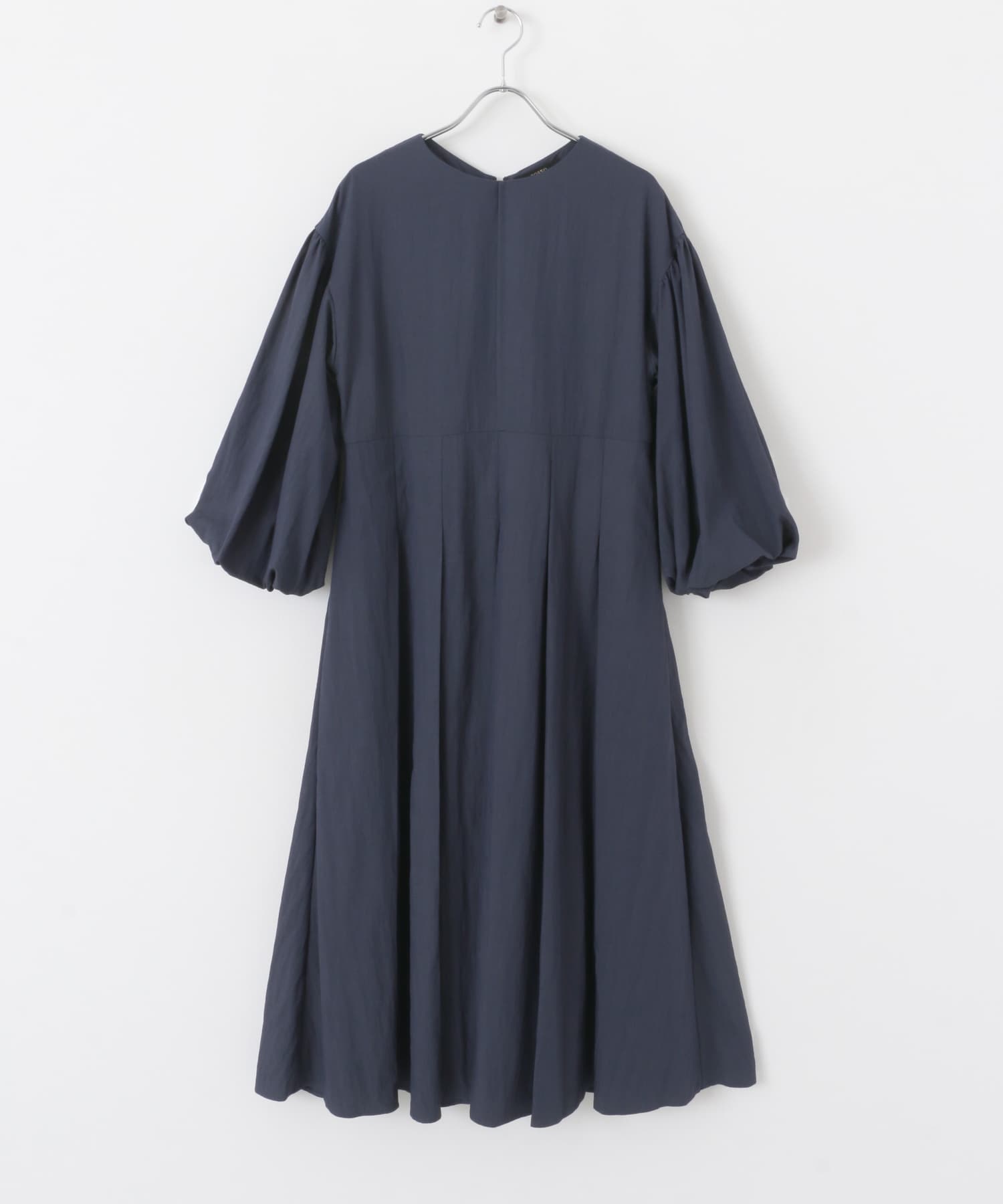 ボリュームスリーブタックワンピース NAVY FREE